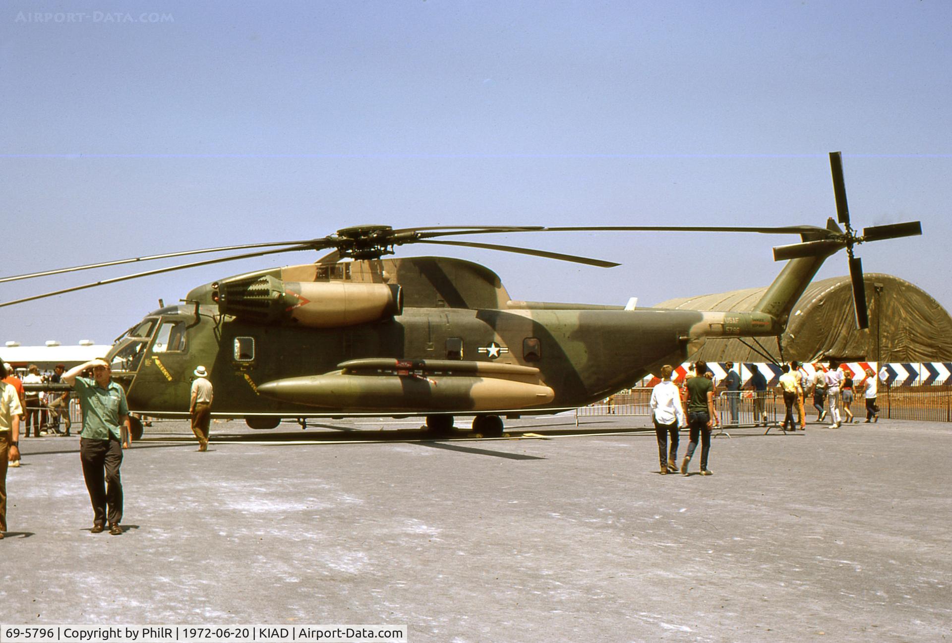 69-5796, 1969 Sikorsky MH-53M Pave Low IV C/N 65-251, 69-5796 Sikorsky CH-53C USAF Transpo 72 IAD