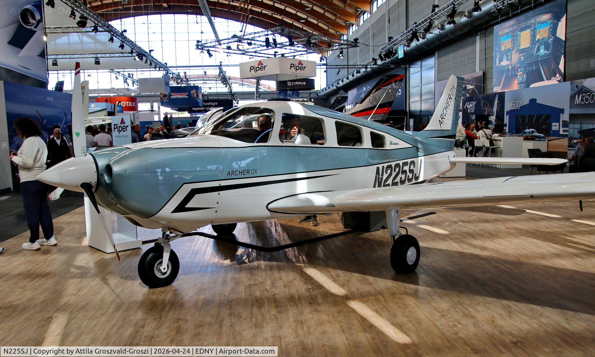 N225SJ, 2025 Piper PA-28-181 Archer DX C/N 2881845, EDNY - Bodensee Airport Friedrichshafen, Germany. AERO 2026