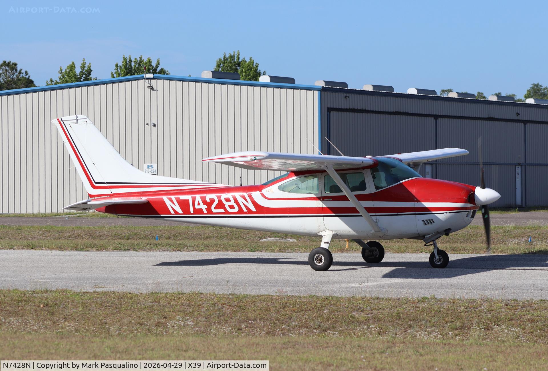 N7428N, 1974 Cessna 182P Skylane C/N 18263206, Cessna 182P