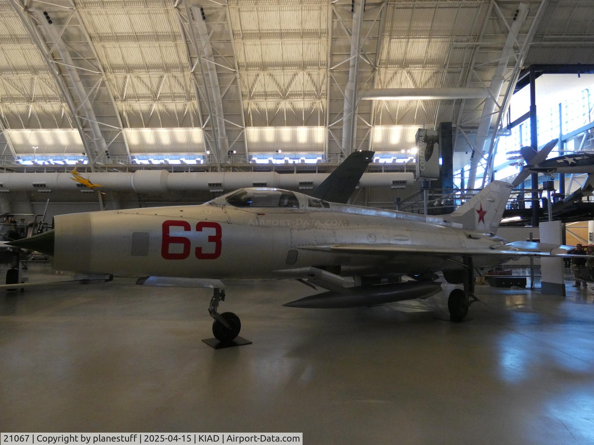21067, Mikoyan-Gurevich MiG-21F-13, c/n Not found 21067, Udvar-Hazy Center