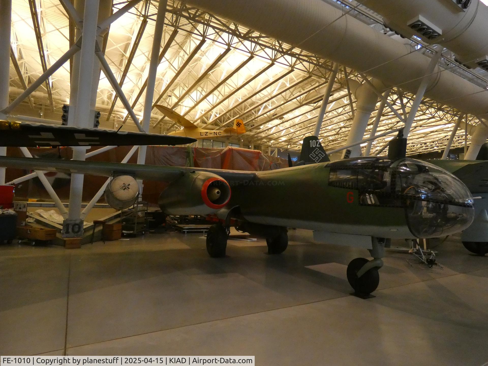 FE-1010, 1944 Arado Ar-234B-2 Blitz, c/n 140312, Udvar-Hazy Center