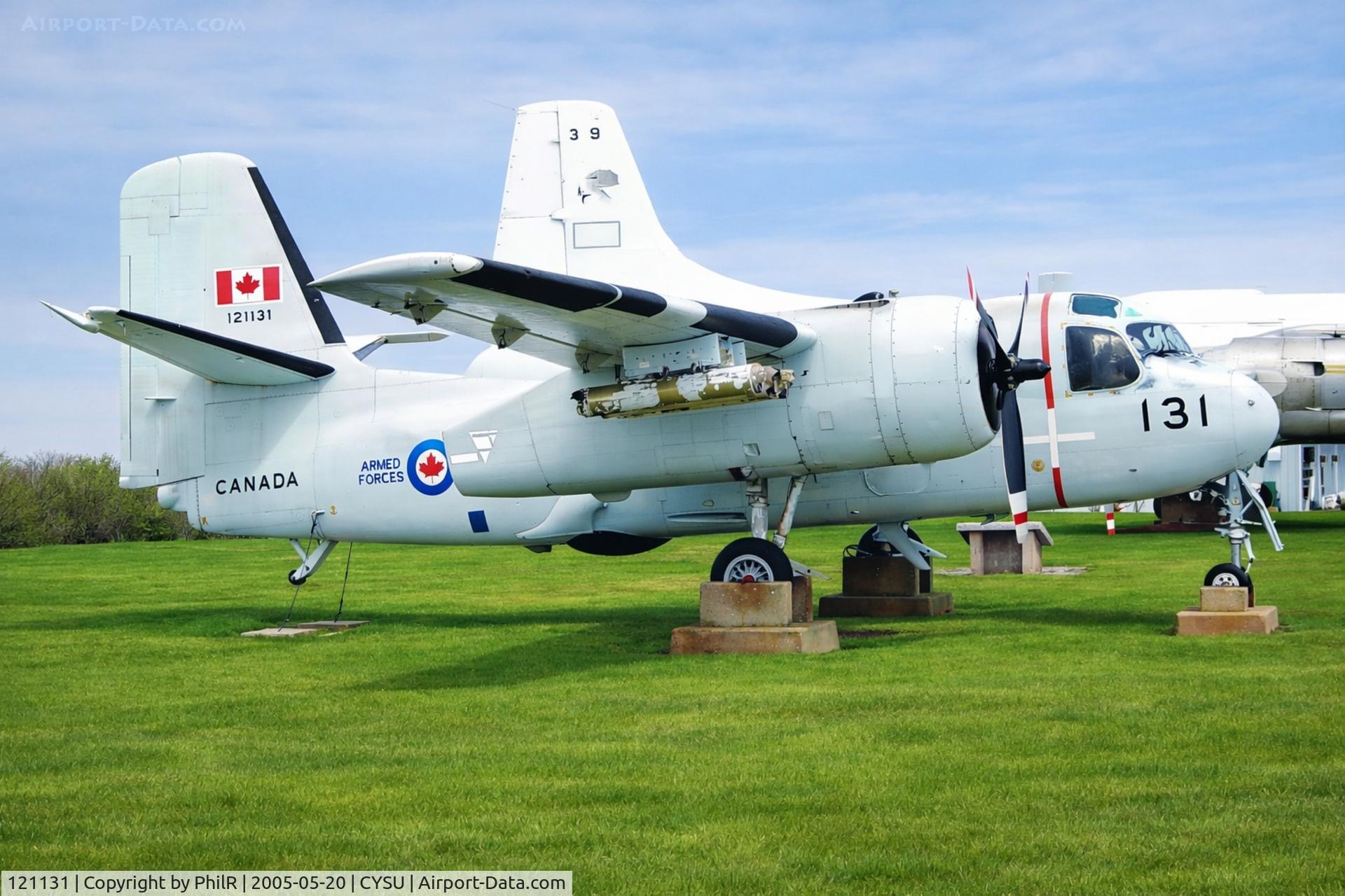 115456, 1967 De Havilland Canada CC-115 Buffalo C/N 10, 121131 Canadair CP121 Tracker RCAF CFB Summerside

