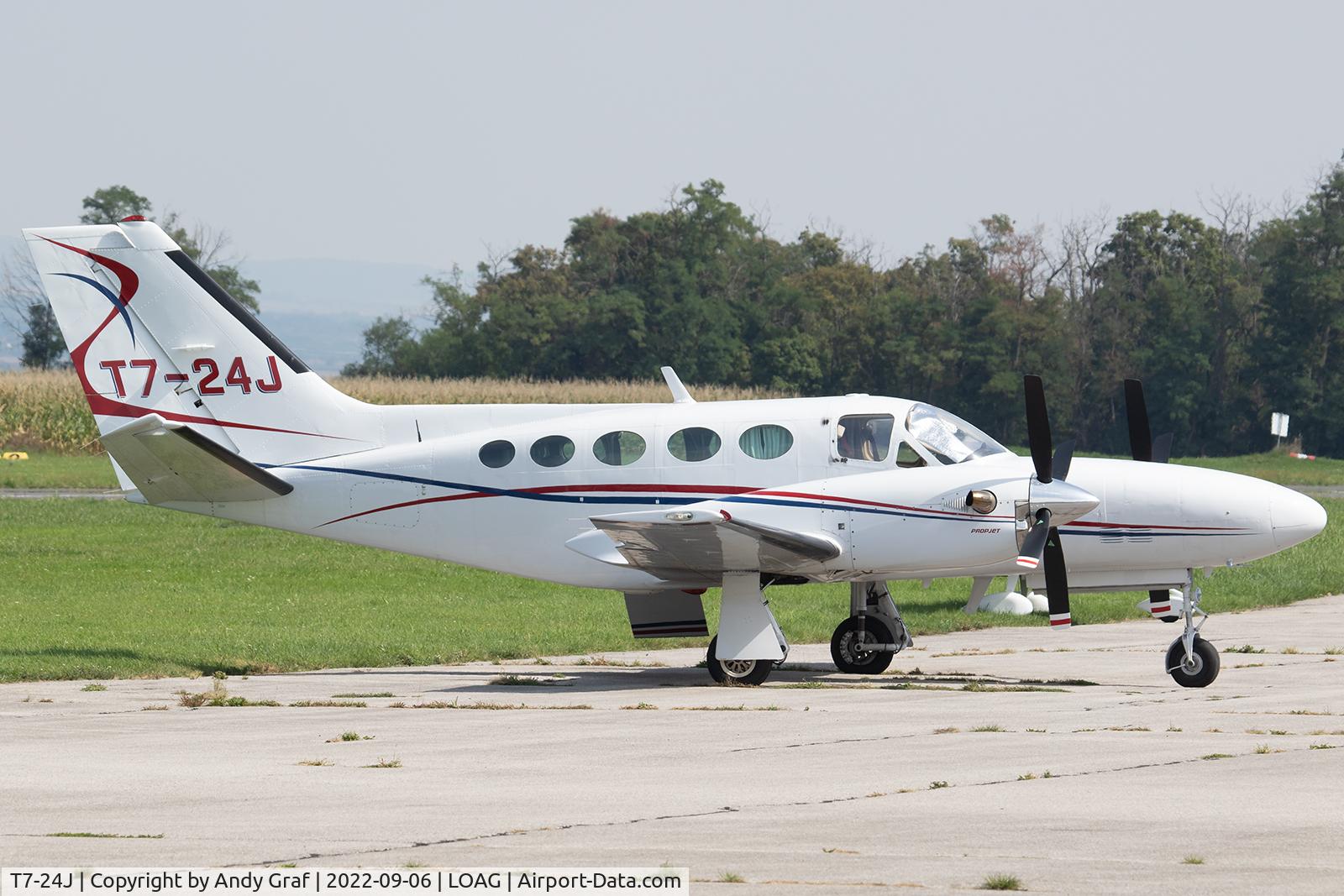 T7-24J, 1984 Cessna 425 Conquest I C/N 425-0208, Untitled Cessna 425