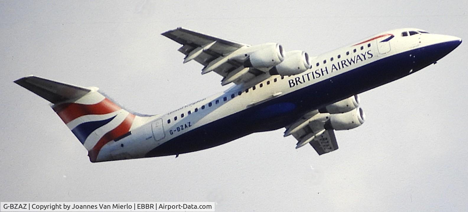 G-BZAZ, 2000 British Aerospace Avro 146-RJ100 C/N E3369, ex-slide