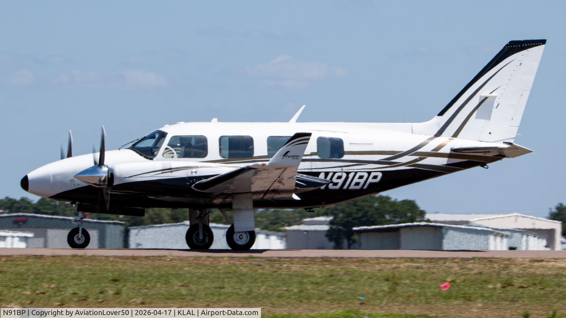 N91BP, 1977 Piper PA-31-325 Navajo C/R C/N 31-7812034, PA-31