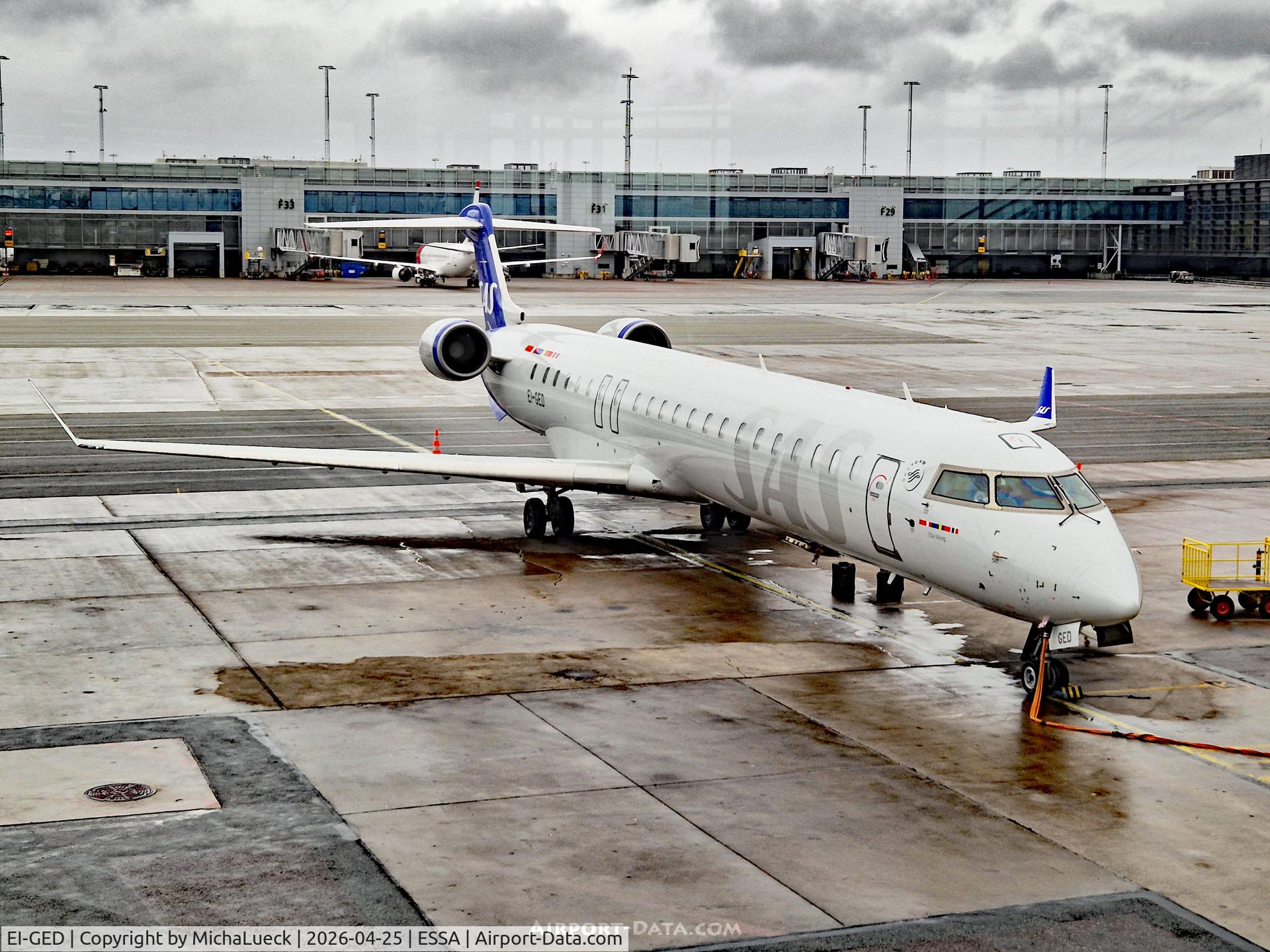 EI-GED, 2009 Bombardier CRJ-900 (CL-600-2D24) C/N 15240, At Arlanda