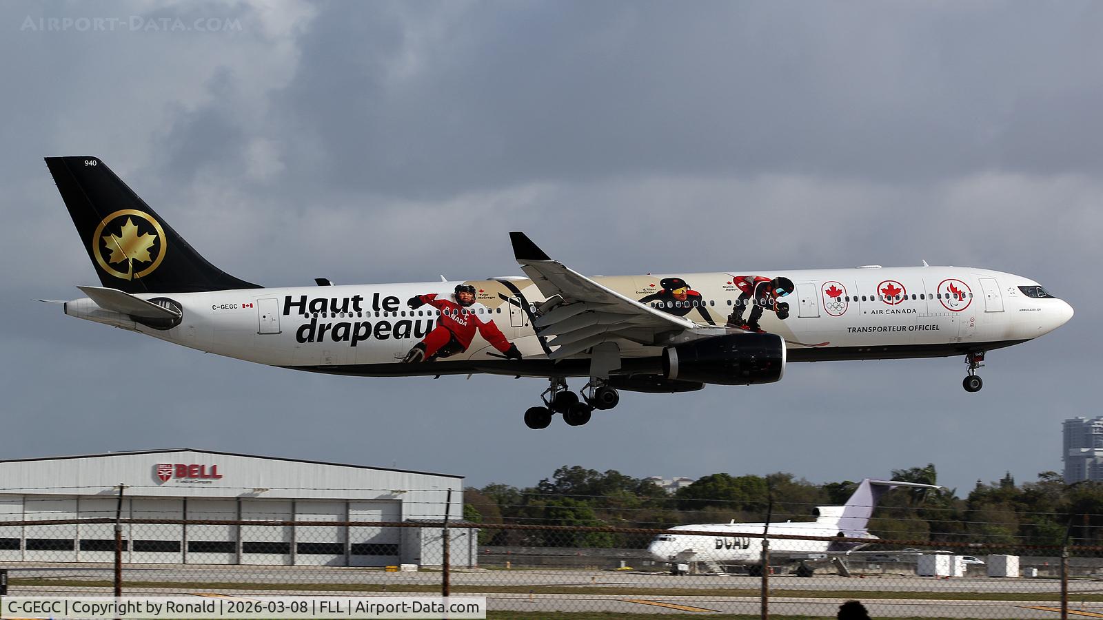 C-GEGC, 2009 Airbus A330-343 C/N 1006, at fll