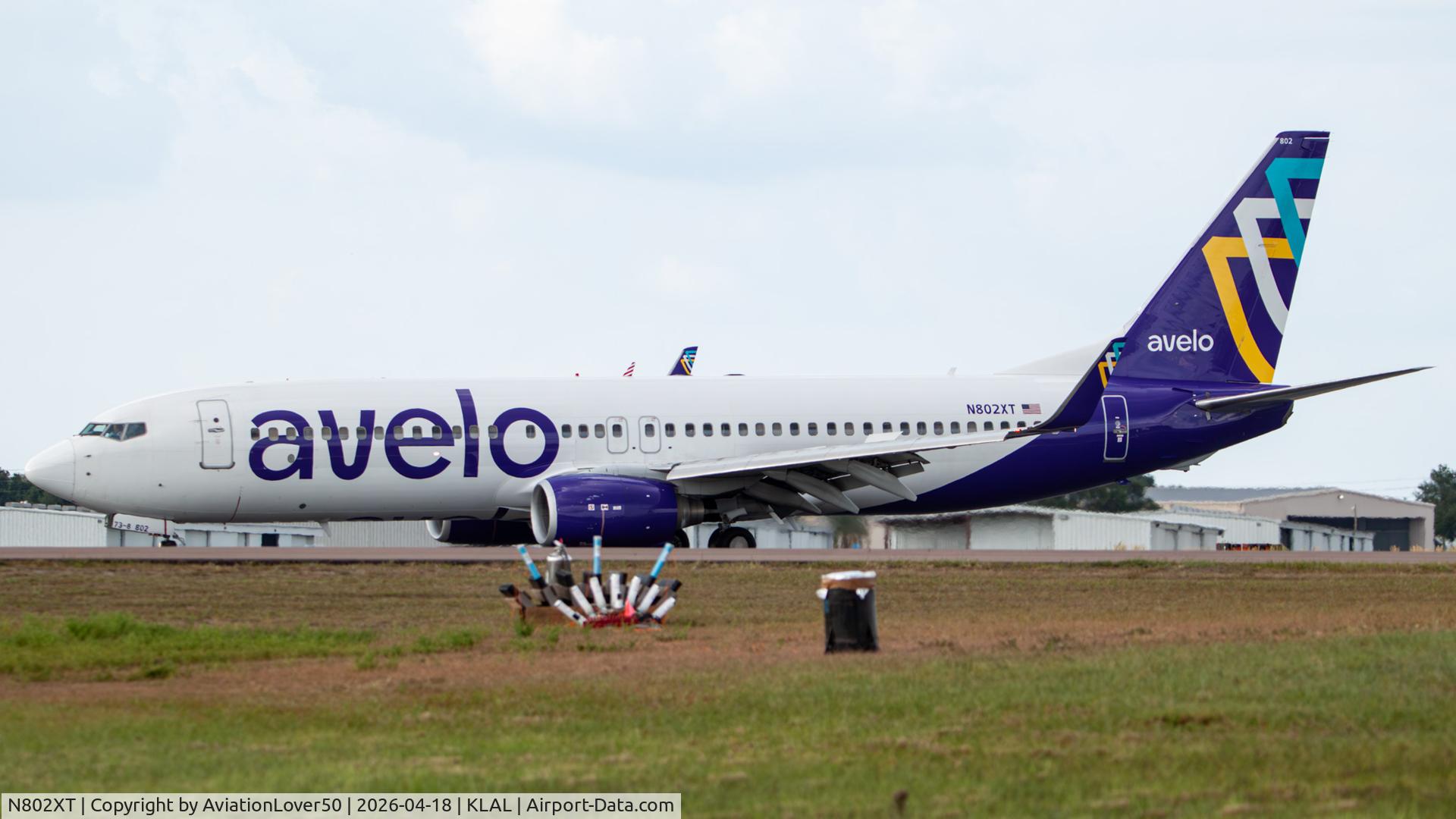 N802XT, 2005 Boeing 737-8F2, c/n 34405 l/n 1828, Avelo 738