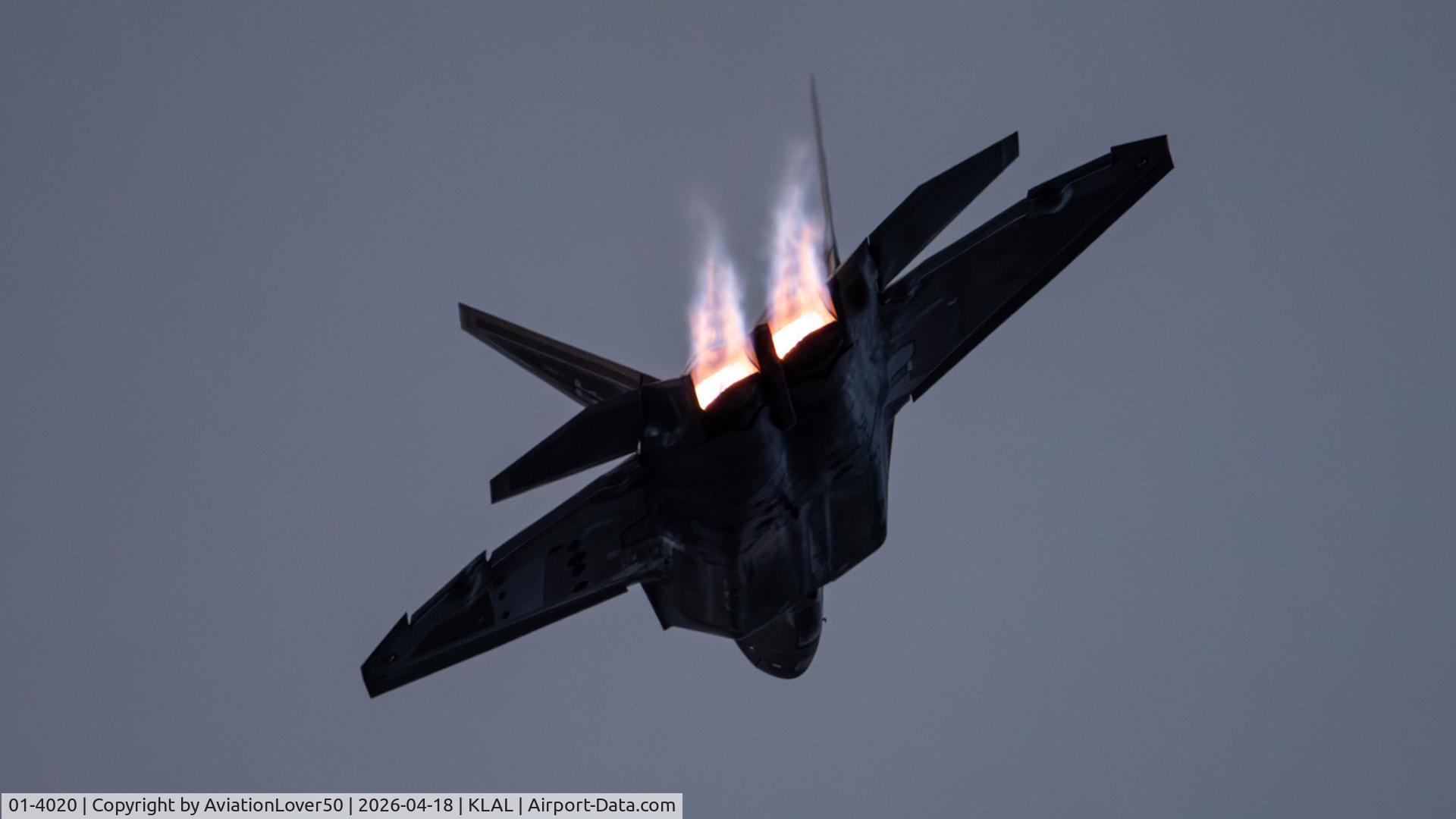 01-4020, 2001 Lockheed Martin F-22A Raptor C/N 645-4020, F-22A