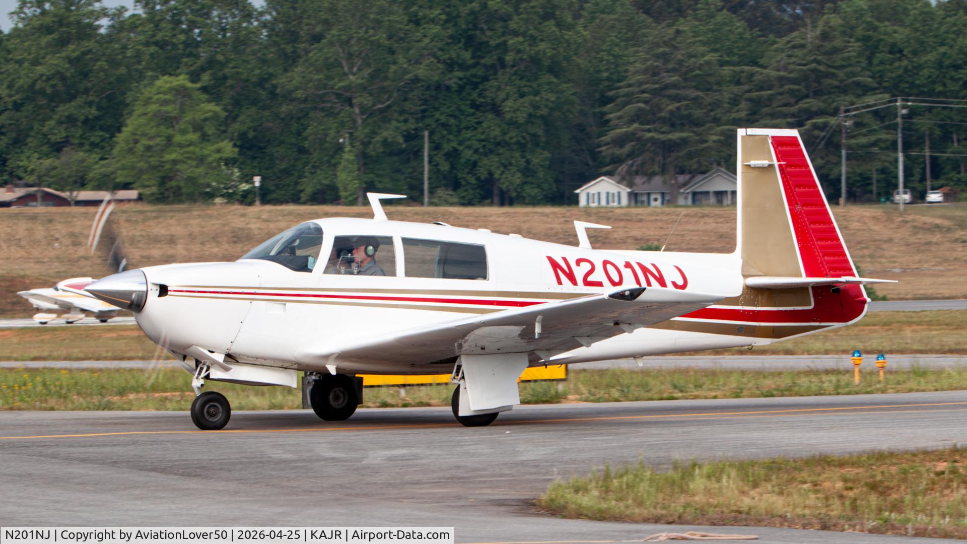 N201NJ, 1977 Mooney M20J 201 C/N 24-0252, M20J