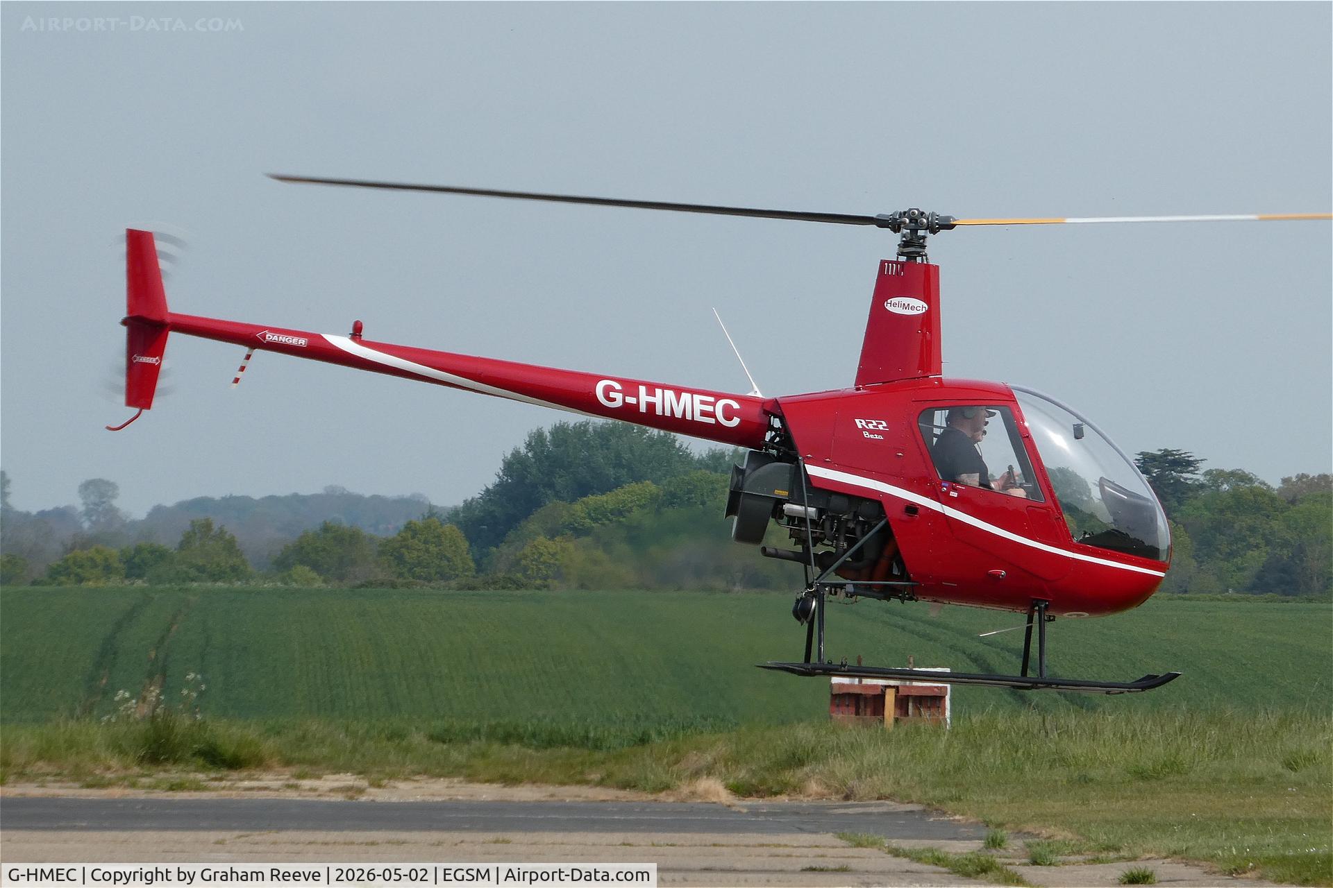 G-HMEC, 1991 Robinson R22 Beta C/N 1767, In the air at Beccles.