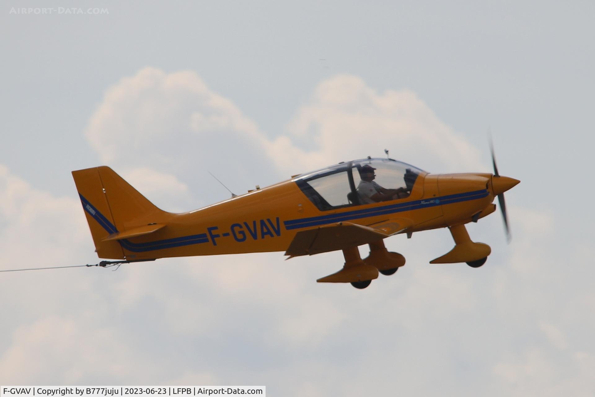 F-GVAV, Robin DR-400-180R Regent C/N 2466, at SIAE 2023