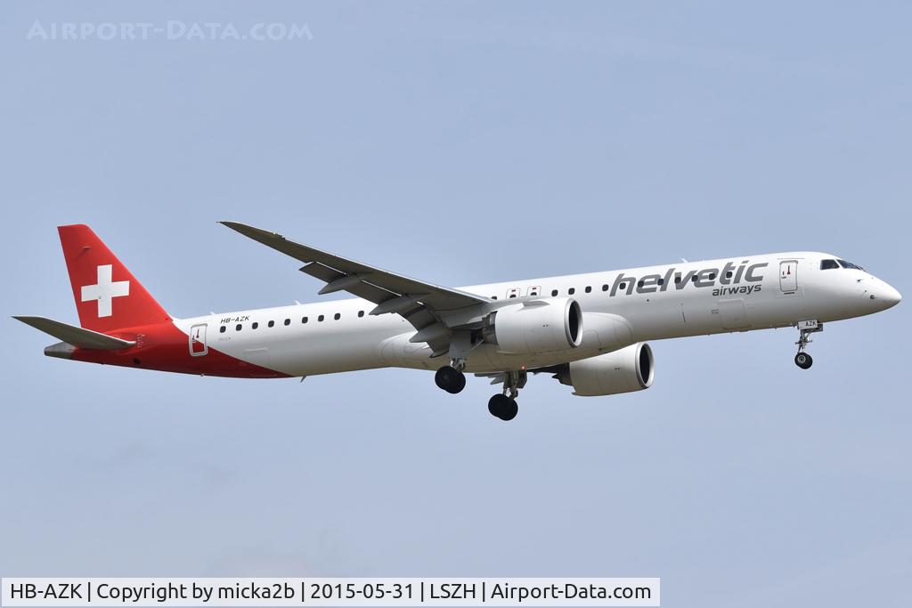 HB-AZK, 2021 Embraer E195-E2 (ERJ-190-400STD), c/n 19020058, Landing