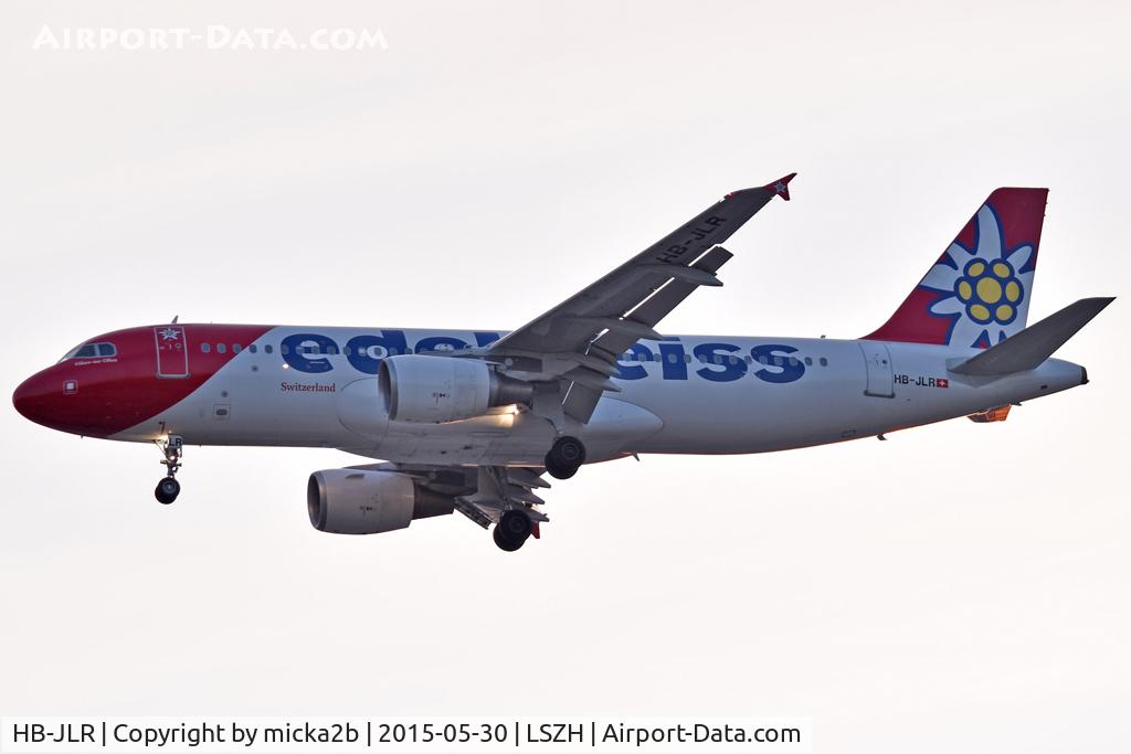 HB-JLR, 2012 Airbus A320-214 C/N 5037, Landing