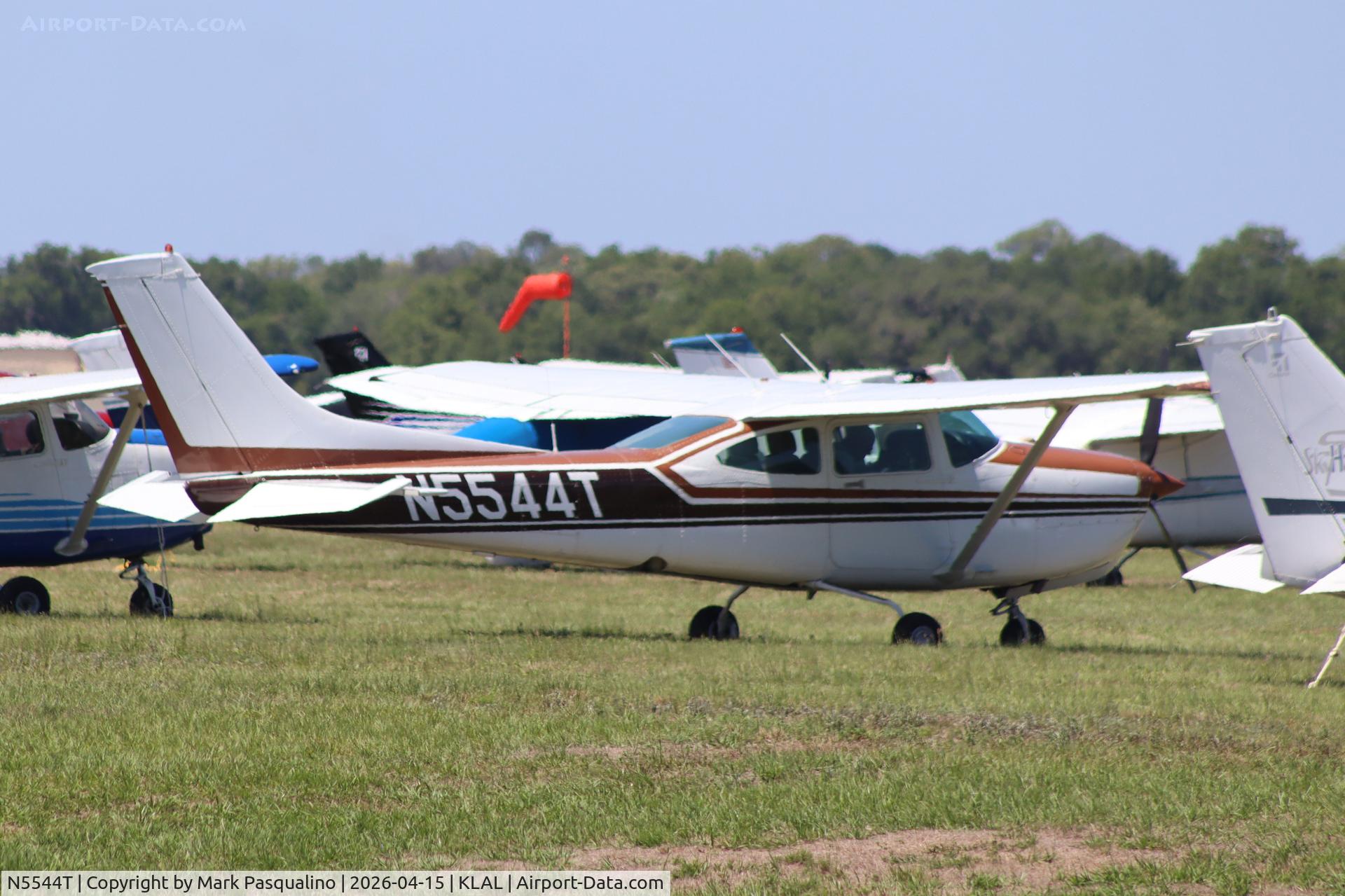 N5544T, 1982 Cessna R182 Skylane RG C/N R18201893, Cessna R182