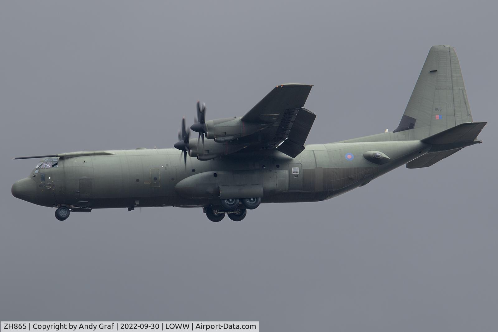 ZH865, 1996 Lockheed Martin C-130J-30 Hercules C.4 C/N 382-5408, RAF C130J