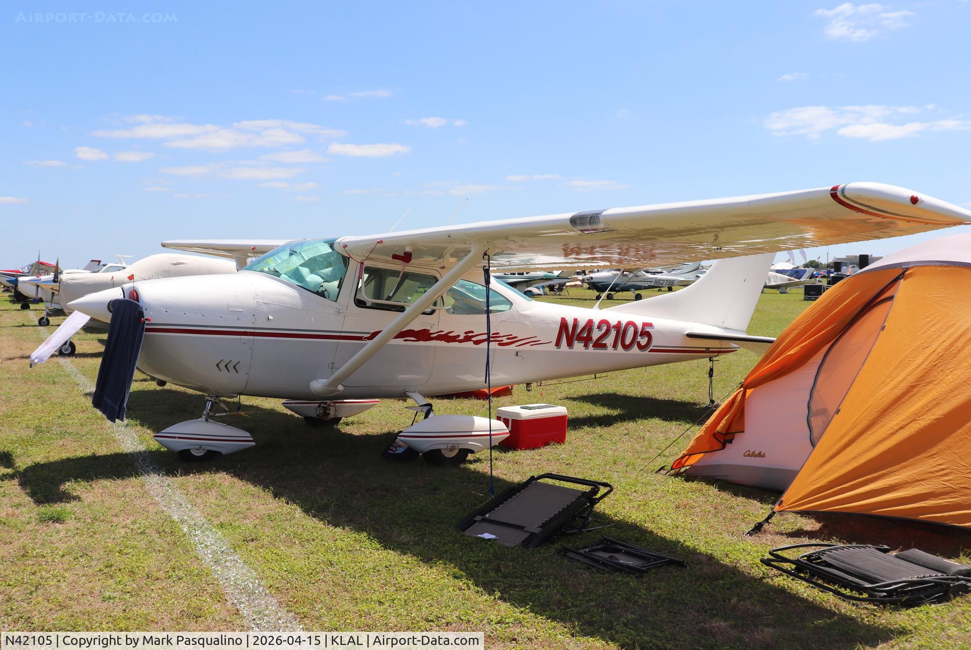 N42105, 1968 Cessna 182L Skylane C/N 18258854, Cessna 182L
