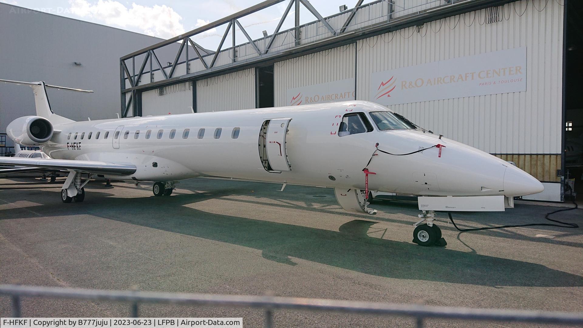 F-HFKF, 2000 Embraer ERJ-145LR (EMB-145LR) C/N 145286, at Le Bourget
