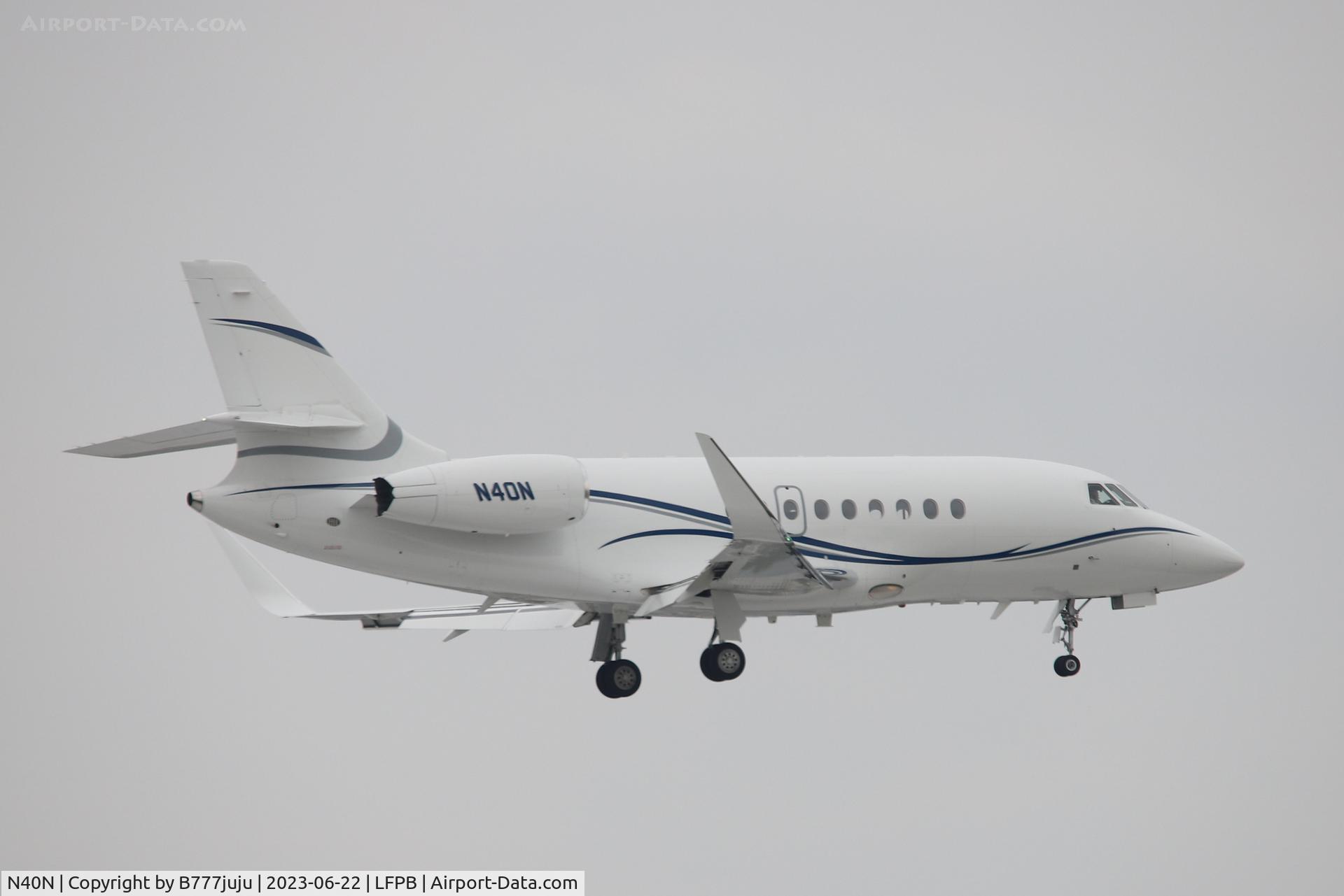 N40N, 2009 Dassault Falcon 2000LX C/N 195, at Le Bourget