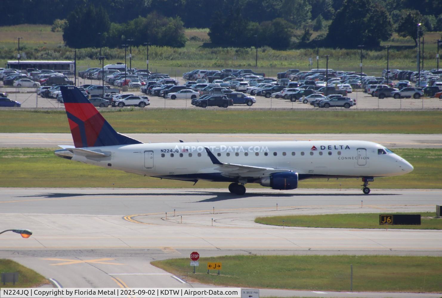 N224JQ, 2008 Embraer 175LR (ERJ-170-200LR) C/N 17000209, RPA/DAL E175 zx cmh-dtw