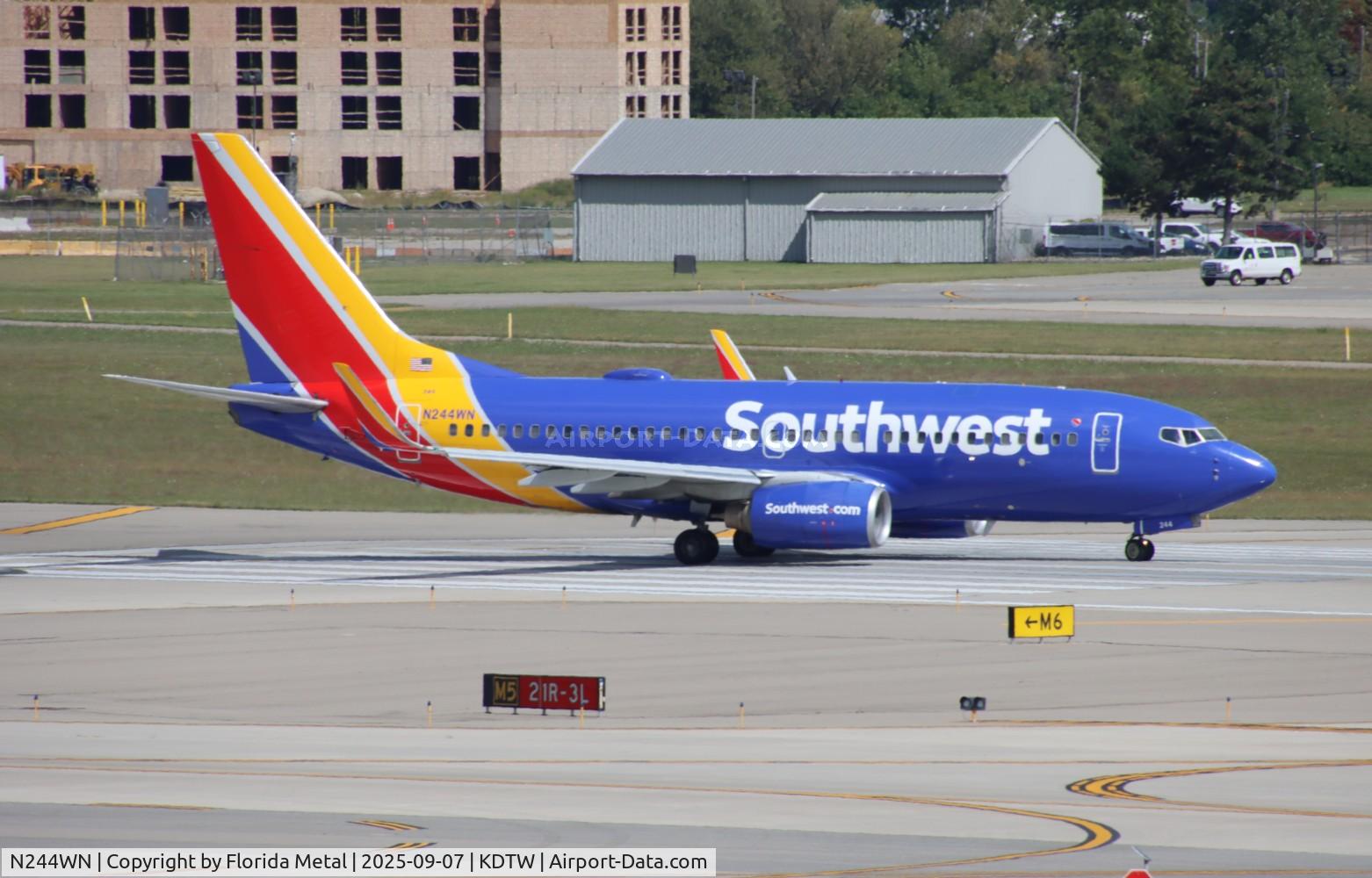N244WN, 2006 Boeing 737-7H4 C/N 34864, SWA 737 nc zx dtw-mdw