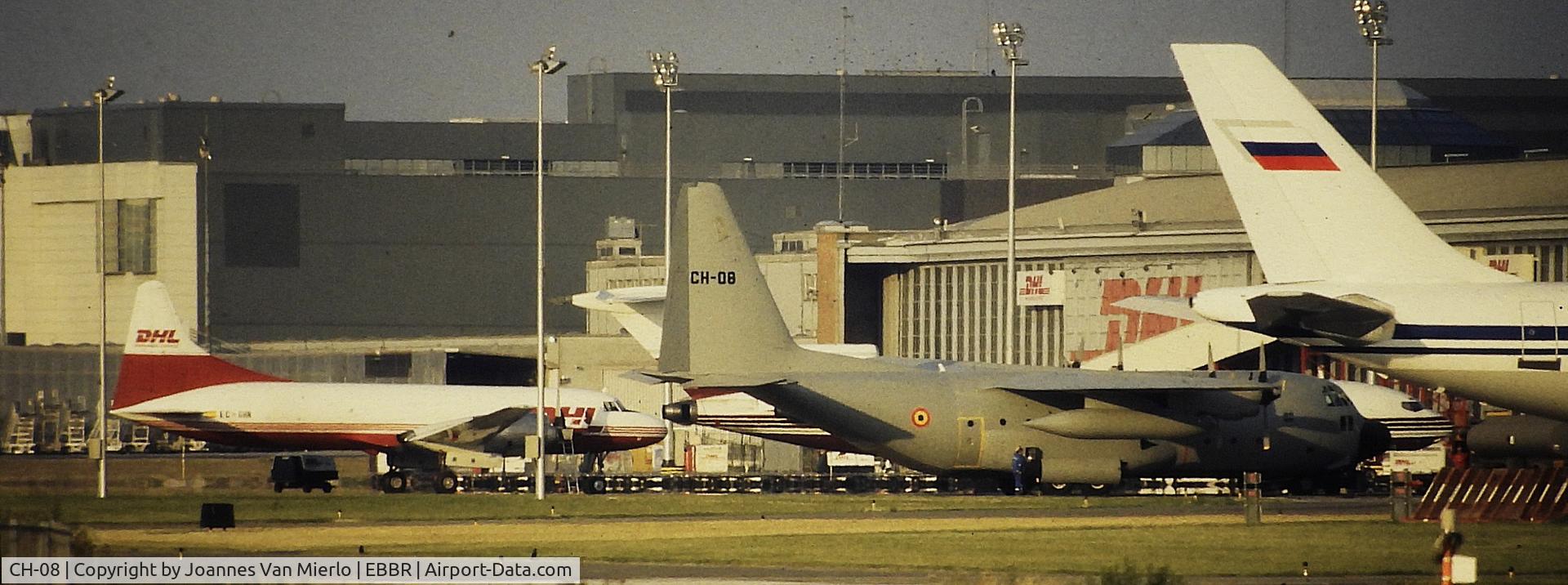 CH-08, 1972 Lockheed C-130H Hercules C/N 382-4478, ex-slide