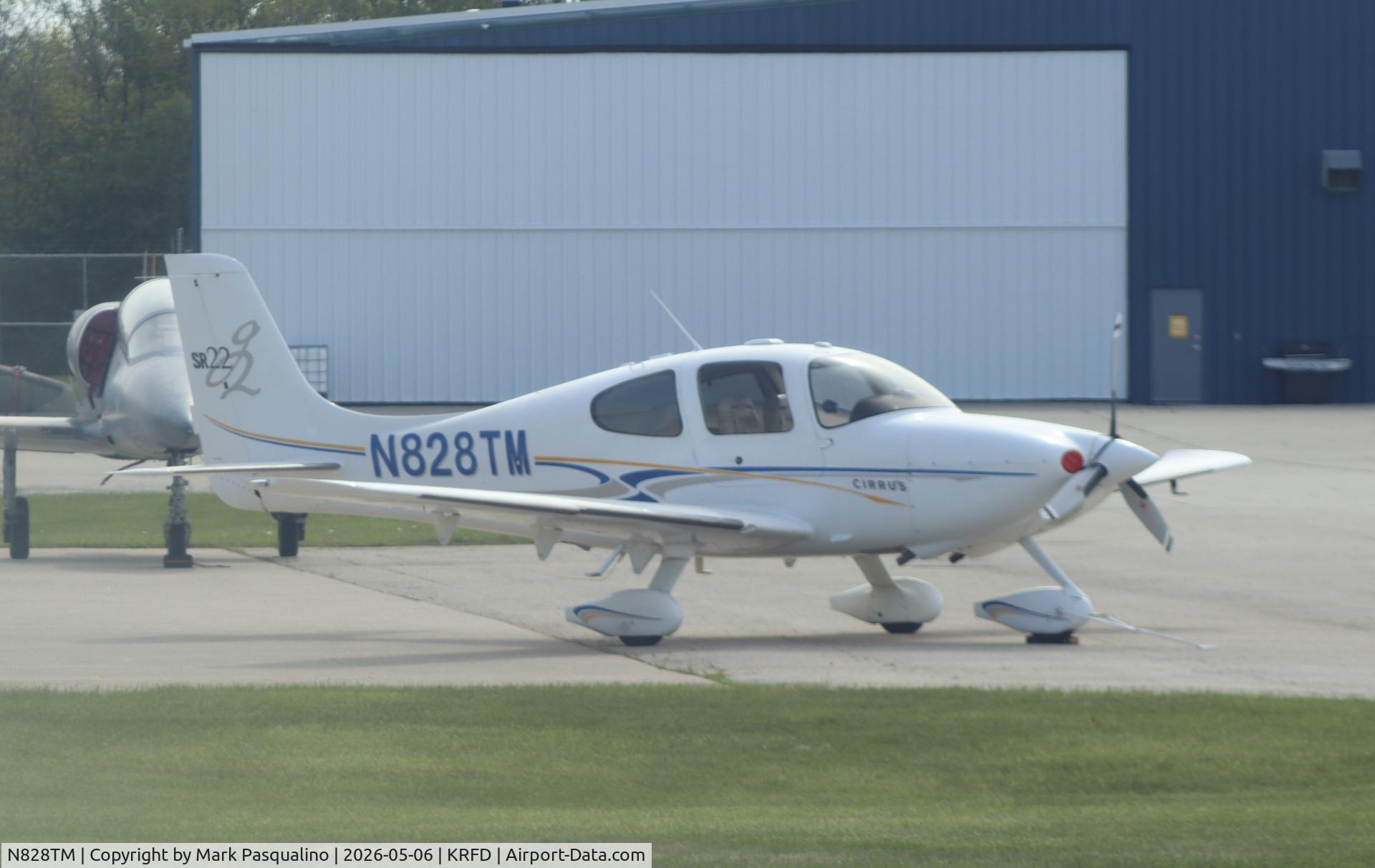 N828TM, 2004 Cirrus SR22 G2 C/N 0943, Cirrus SR22 G2