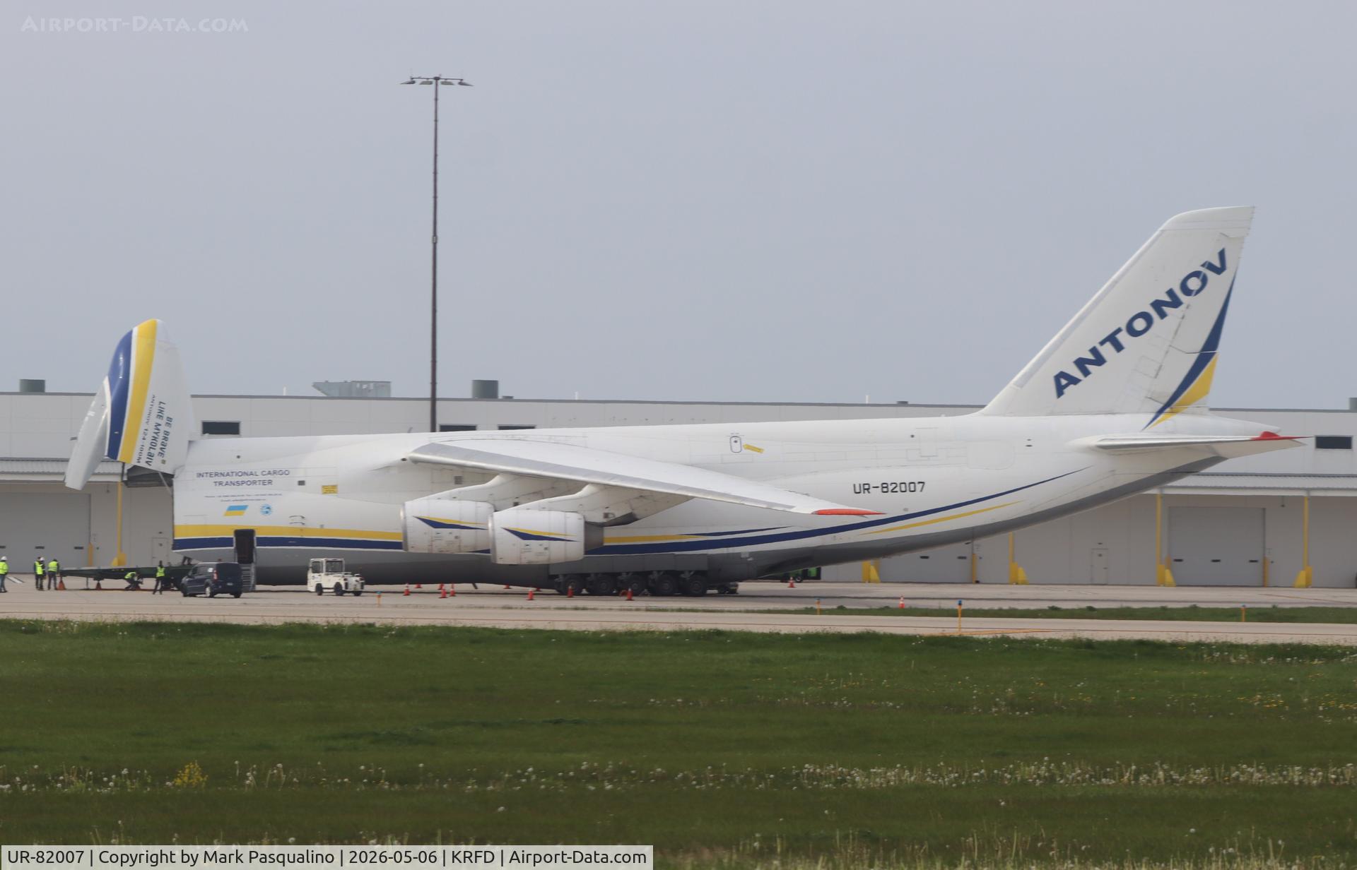 UR-82007, 1988 Antonov An-124-100 Ruslan C/N 19530501005, Antonov An-124-100 Rusian