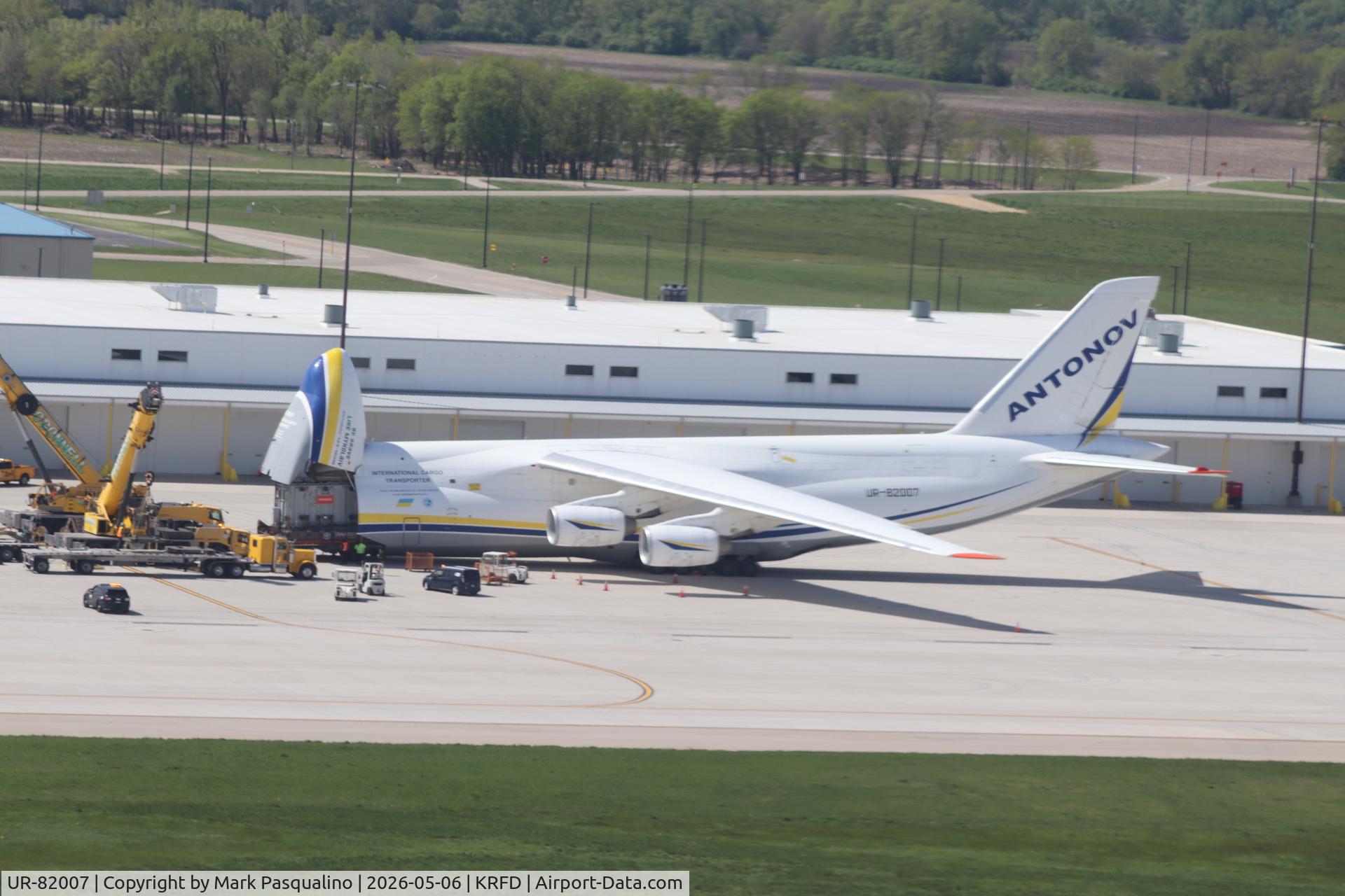 UR-82007, 1988 Antonov An-124-100 Ruslan C/N 19530501005, Antonov An-124-100 Rusian