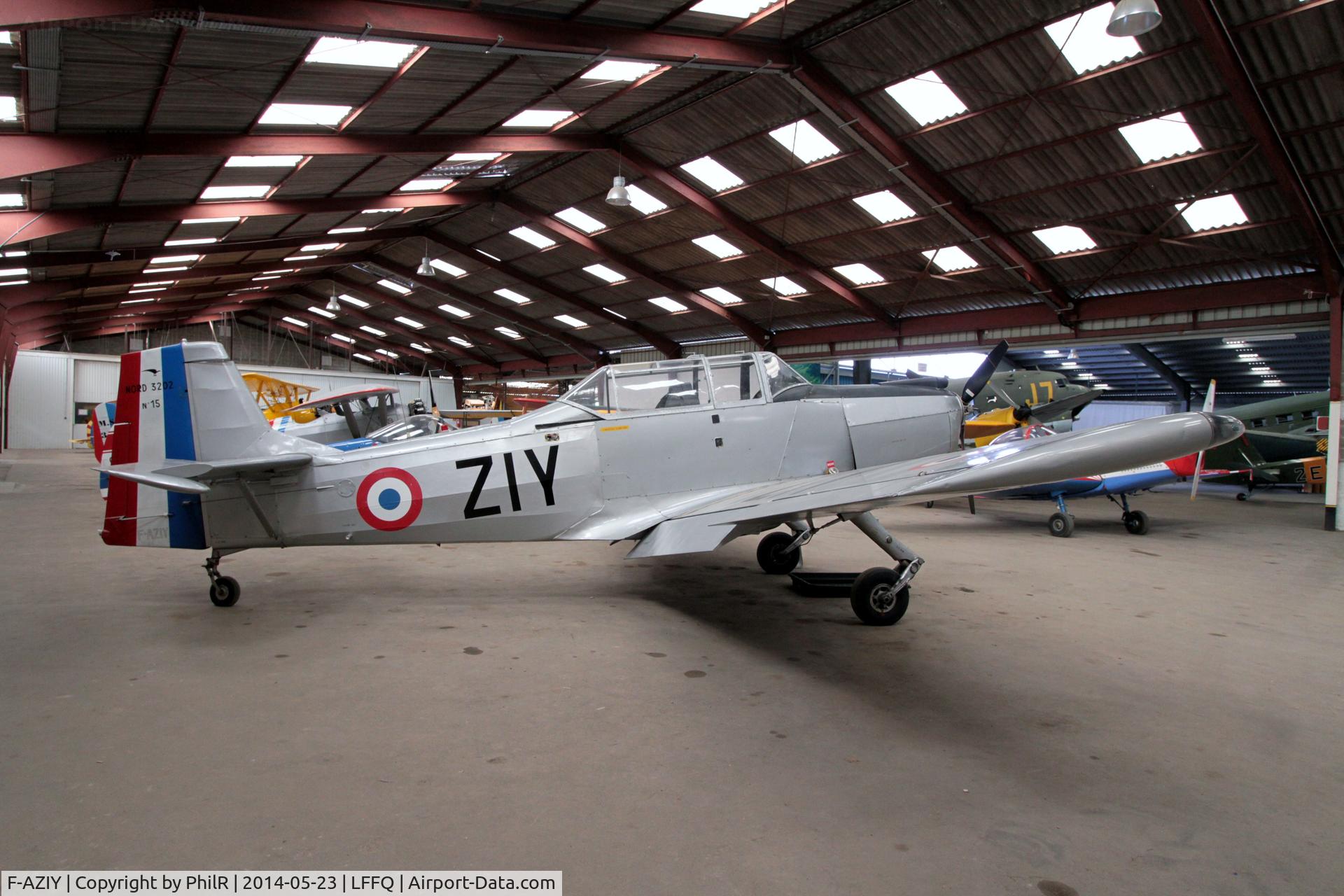 F-AZIY, Nord 3202 Master, c/n 15, F-AZIY Nord 3202B Master Amicale Jean Baptiste Salis Cerny 
