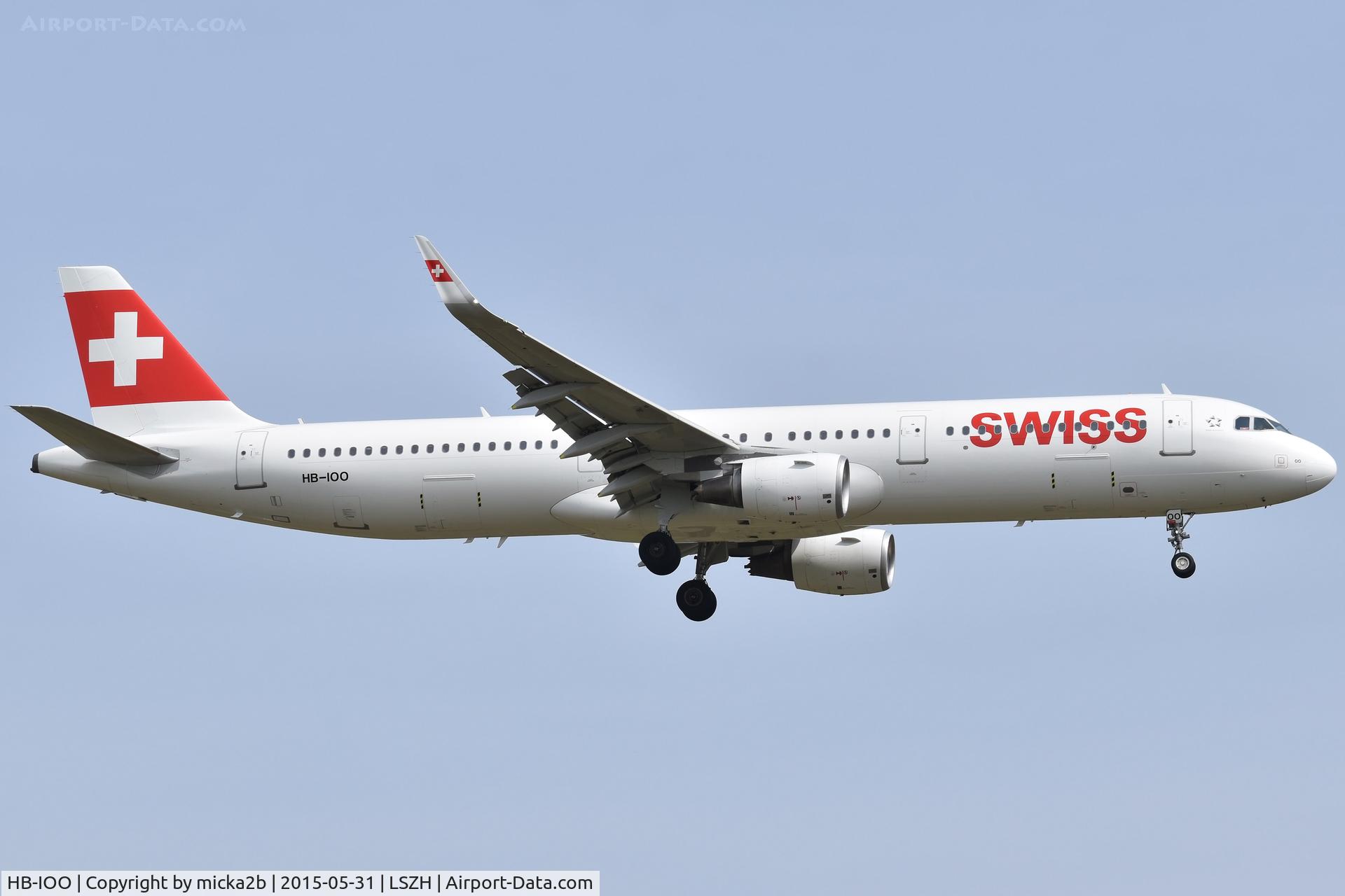 HB-IOO, 2016 Airbus A321-212 C/N 7007, Landing