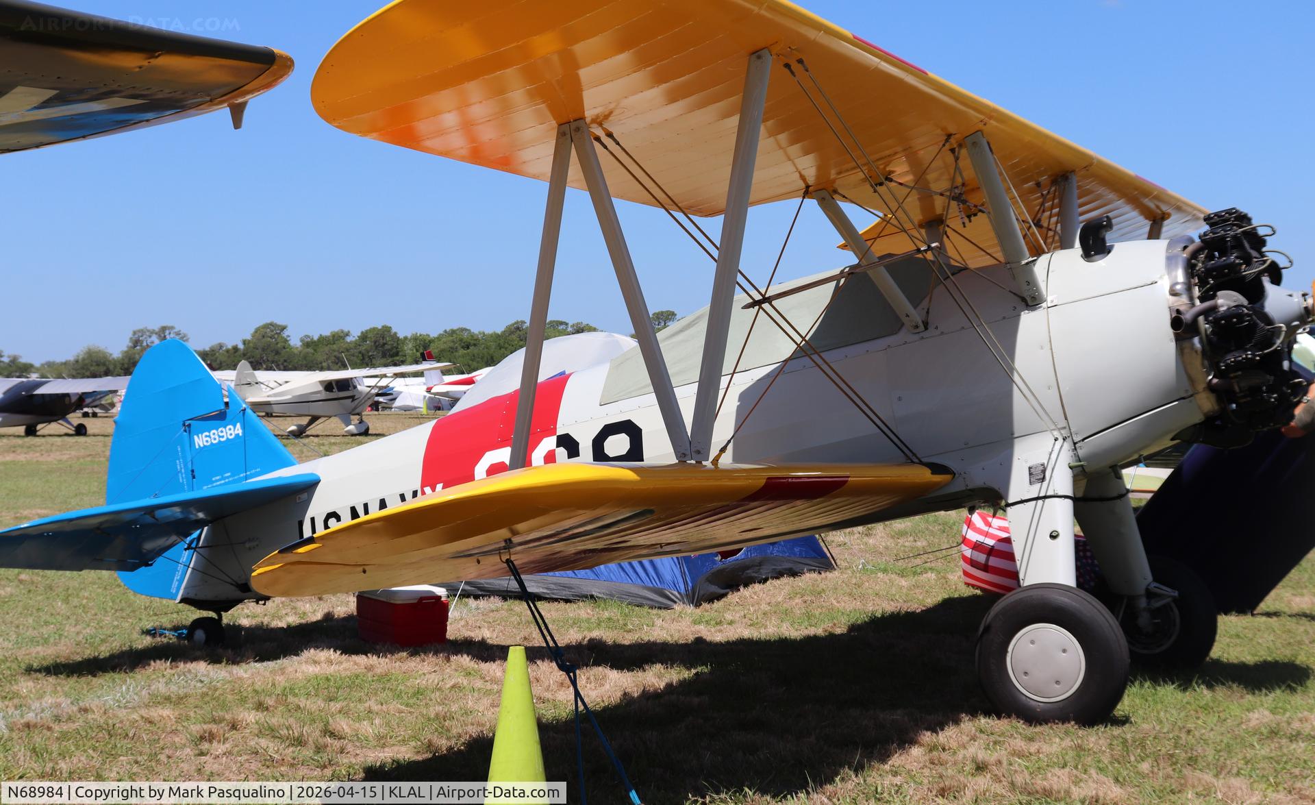 N68984, 1942 Boeing E75, c/n 75-5042, Stearman