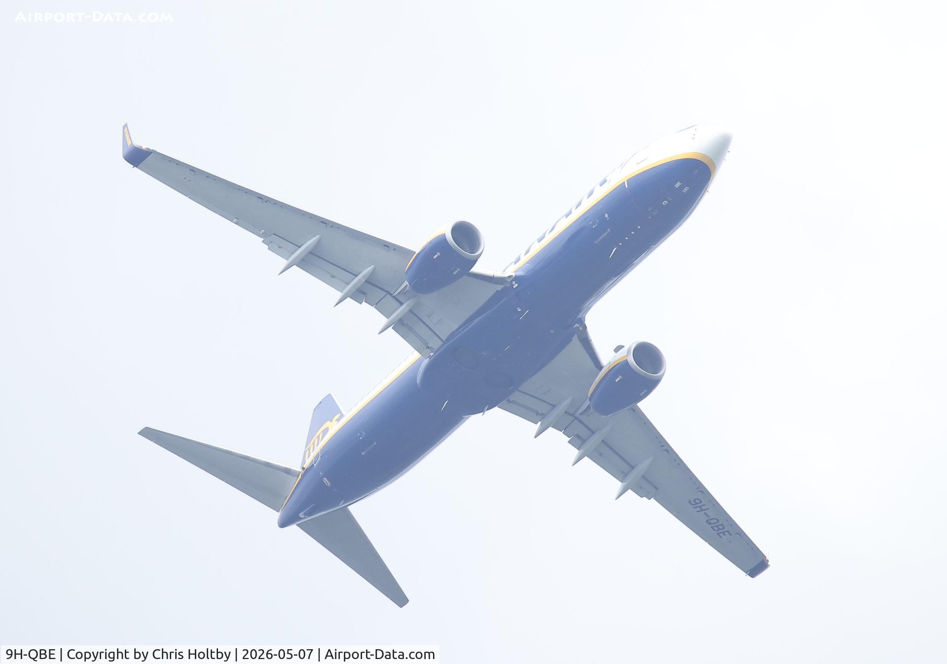 9H-QBE, 2015 Boeing 737-8AS C/N 61577, Over Great Amwell, Herts going into Stansted, Essex