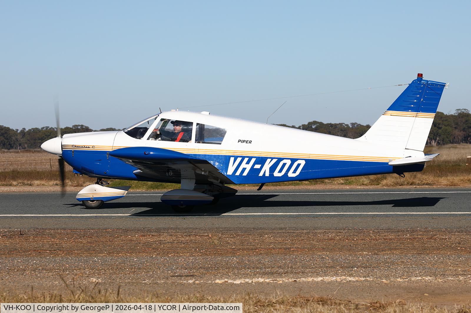 VH-KOO, 1964 Piper PA-28-180 C/N 28-1927, Antique Aeroplane Assn of Australia National Fly-in.