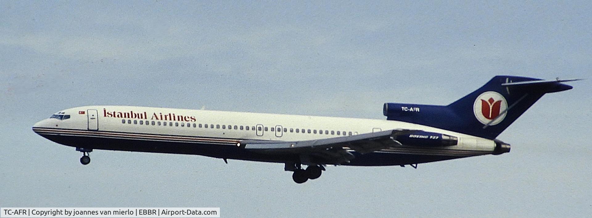 TC-AFR, 1978 Boeing 727-230, c/n 21621 l/n 1425, ex-slide