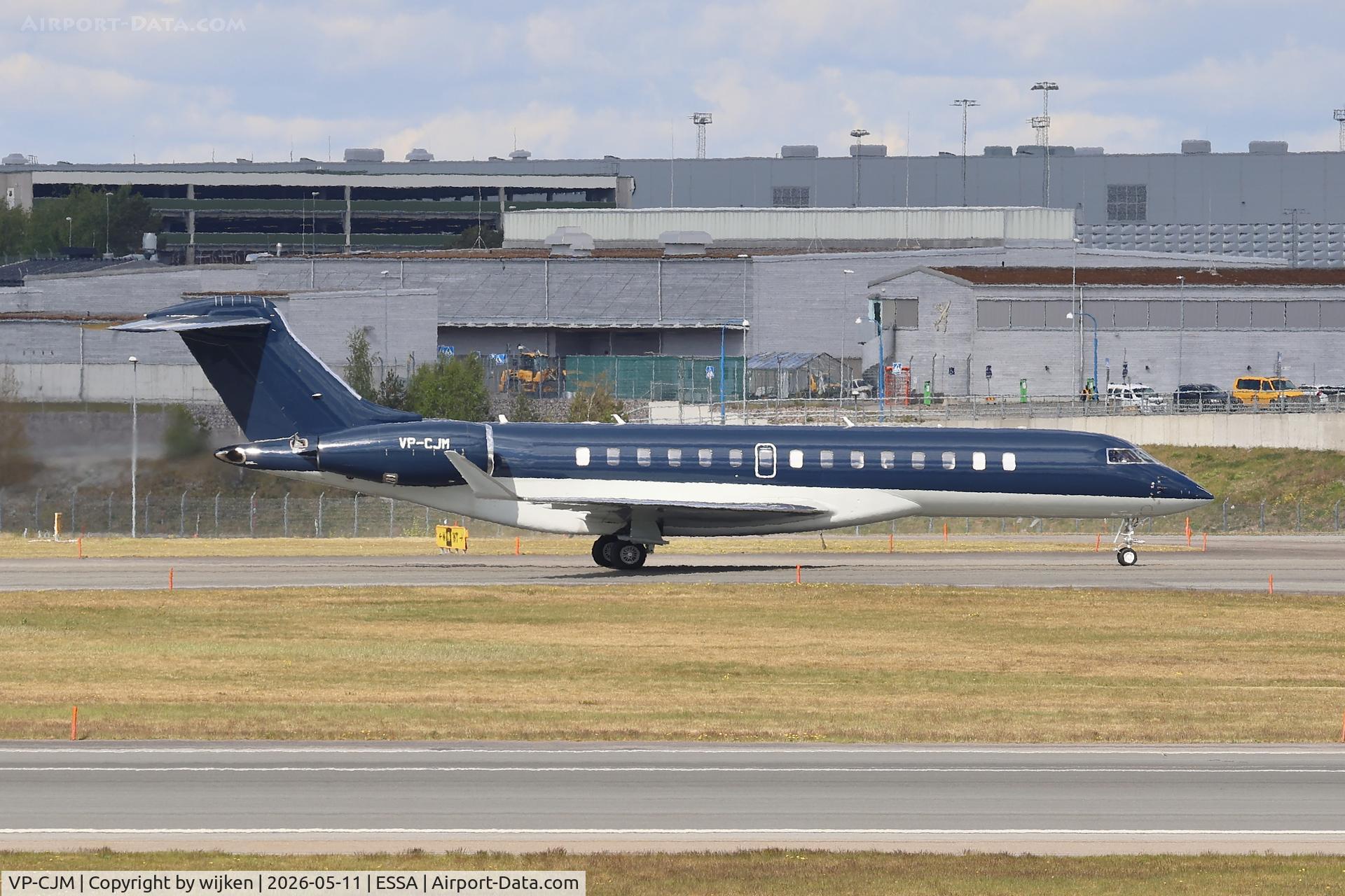VP-CJM, 2024 Bombardier Global 7500, c/n 70223, Twy W