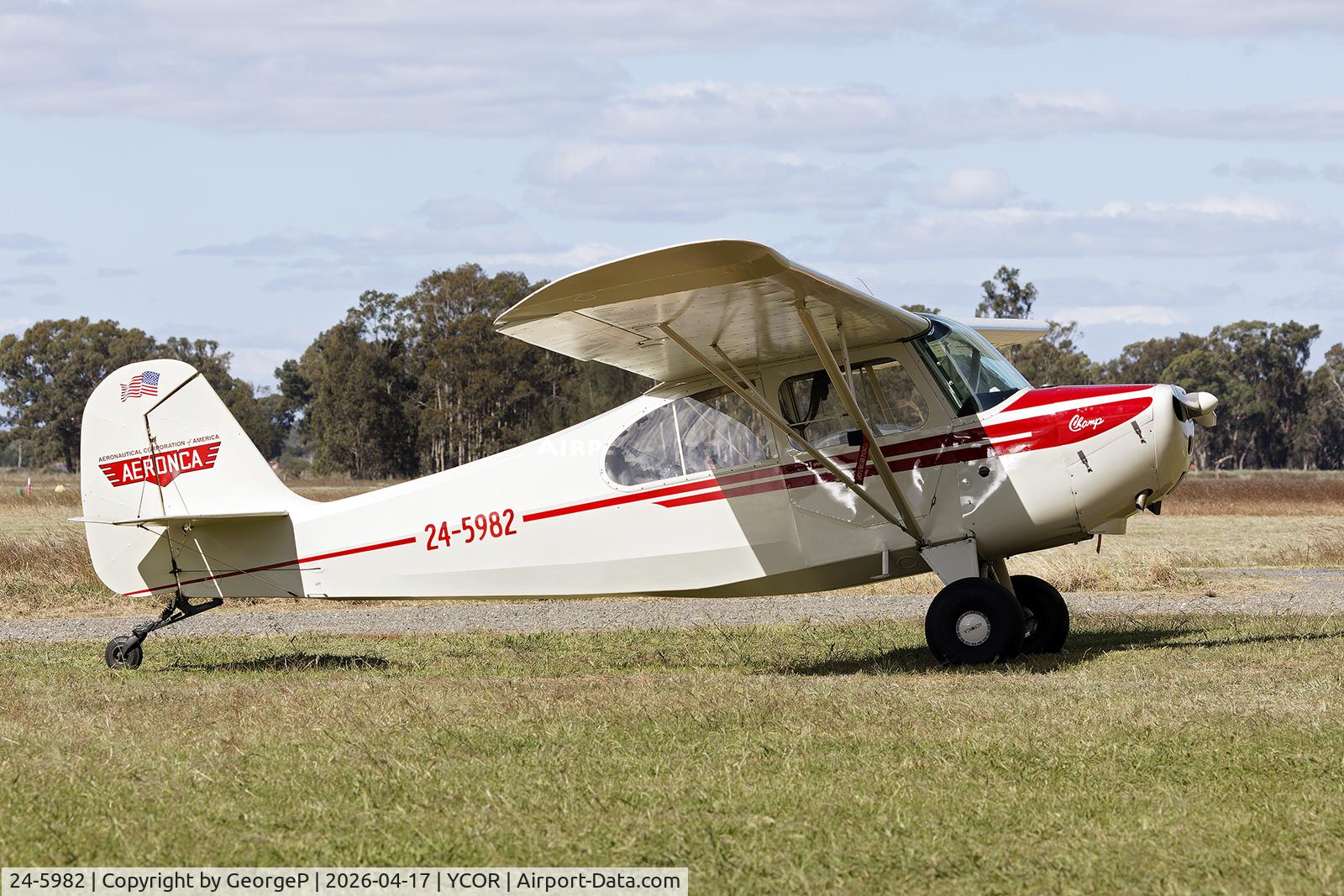 24-5982, American Champion 7AC C/N 7AC-2266, Antique Aeroplane Assn of Australia National Fly-in.
