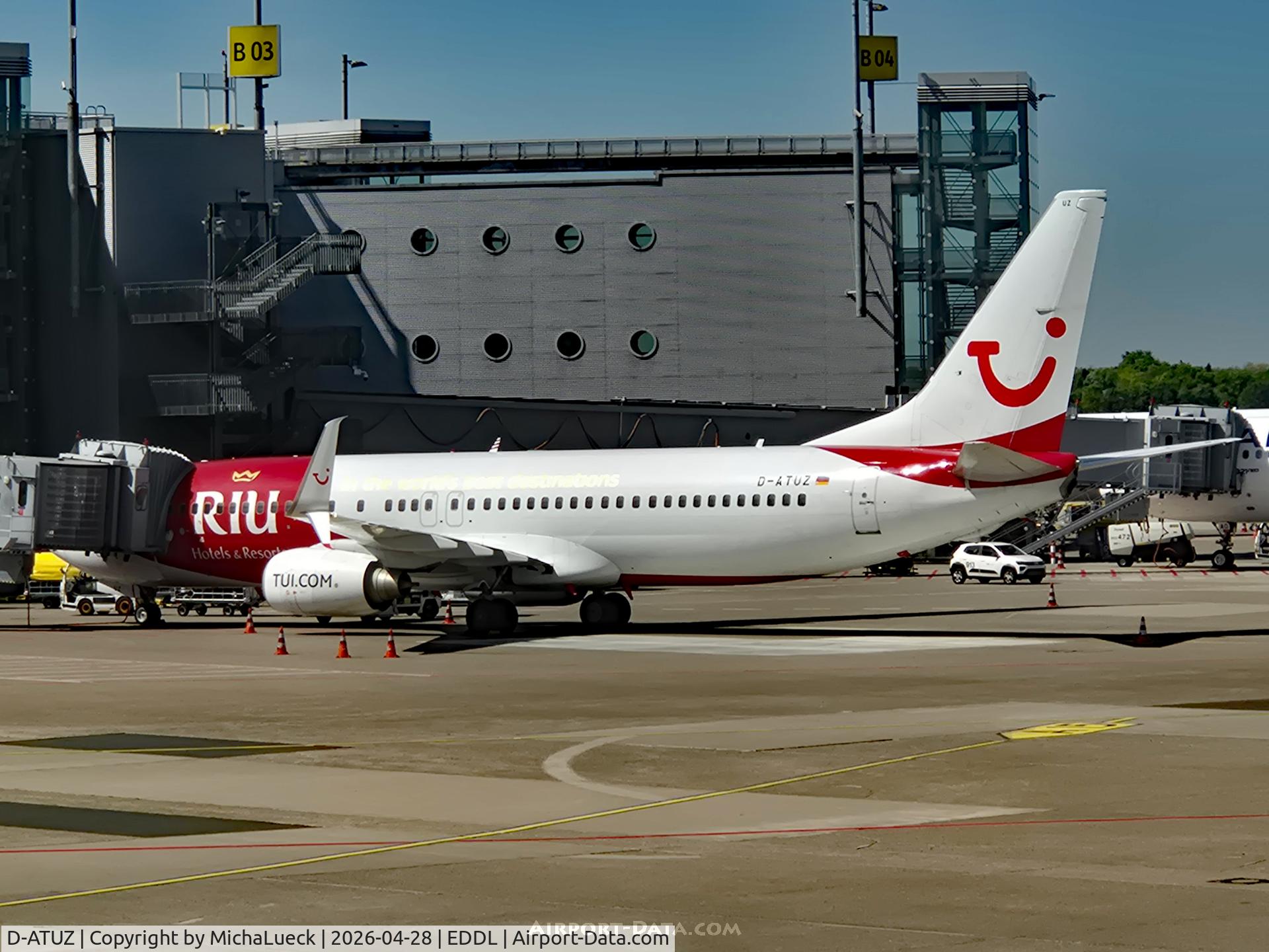D-ATUZ, 2007 Boeing 737-8K5, c/n 34691 l/n 2246, At Düsseldorf Lohausen