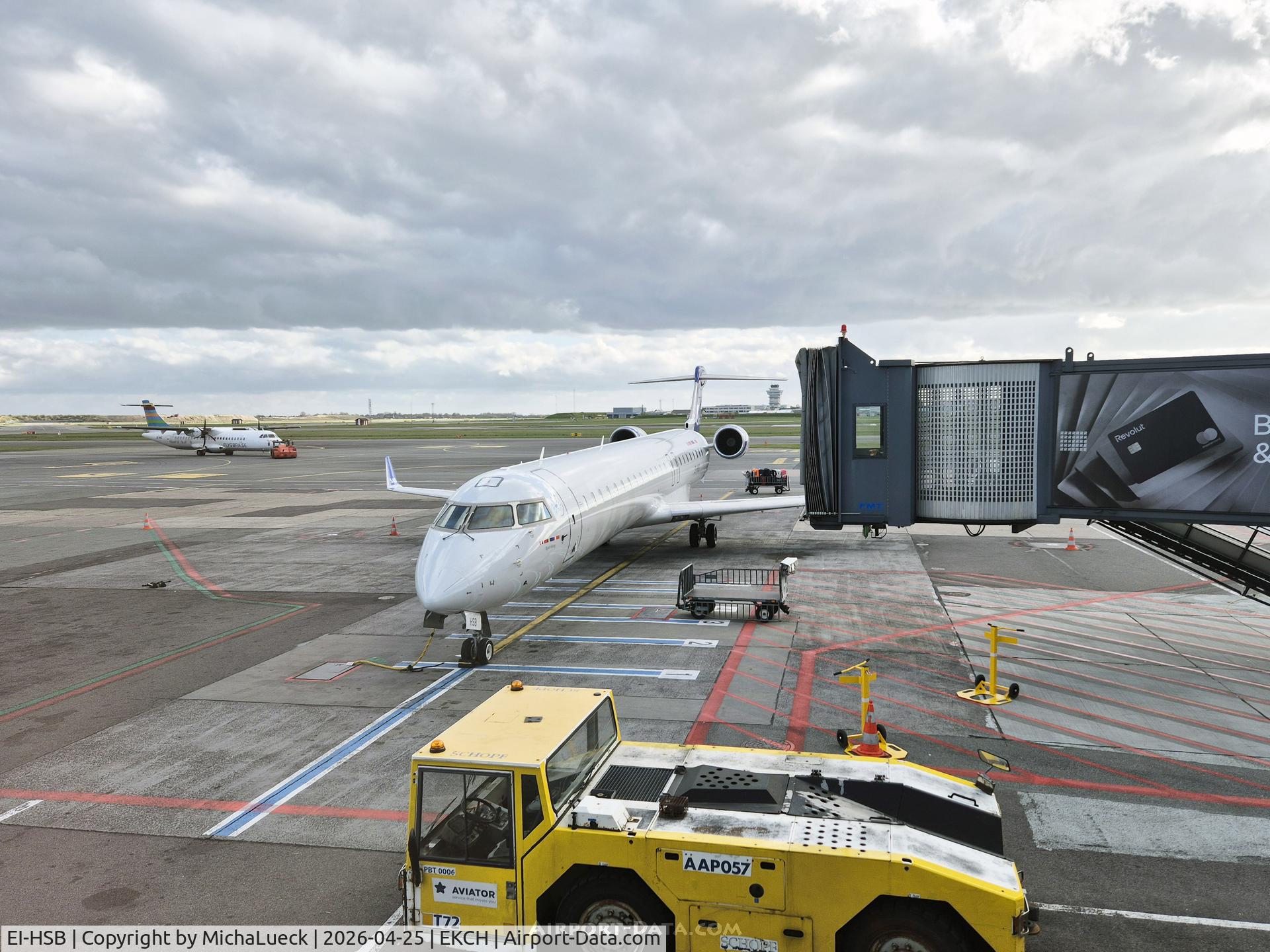 EI-HSB, 2006 Bombardier CRJ 900LR (CL-600-2D24), c/n 15083, At Kastrup (operated by CityJet for SAS)