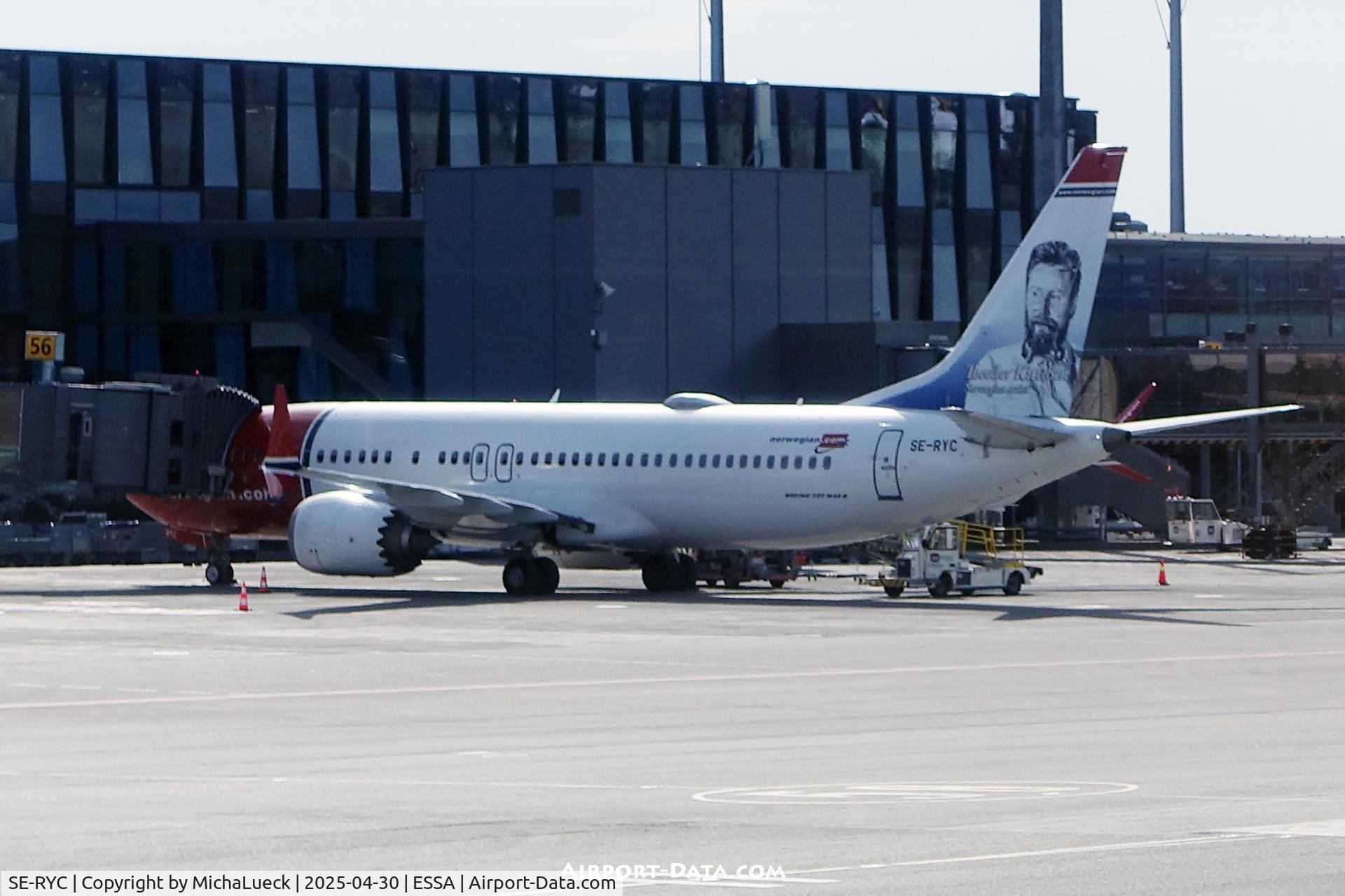SE-RYC, 2018 Boeing 737-8 MAX, c/n 63971 l/n 7168, At Arlanda