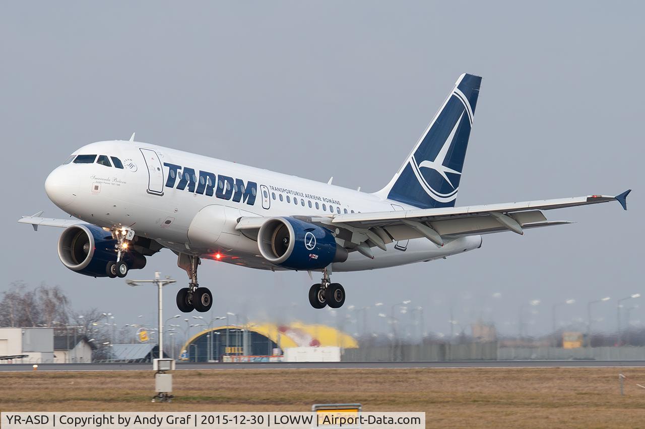 YR-ASD, 2007 Airbus A318-111, c/n 3225, Tarom A318