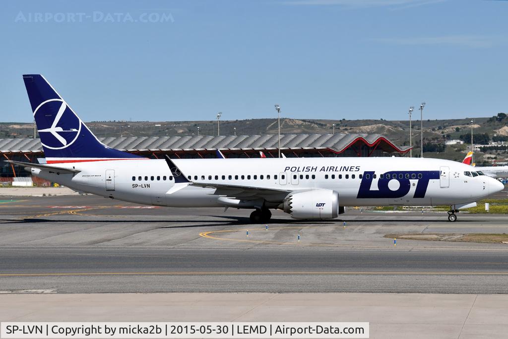 SP-LVN, 2024 Boeing 737-8 MAX, c/n 66355 l/n 8850, Taxiing