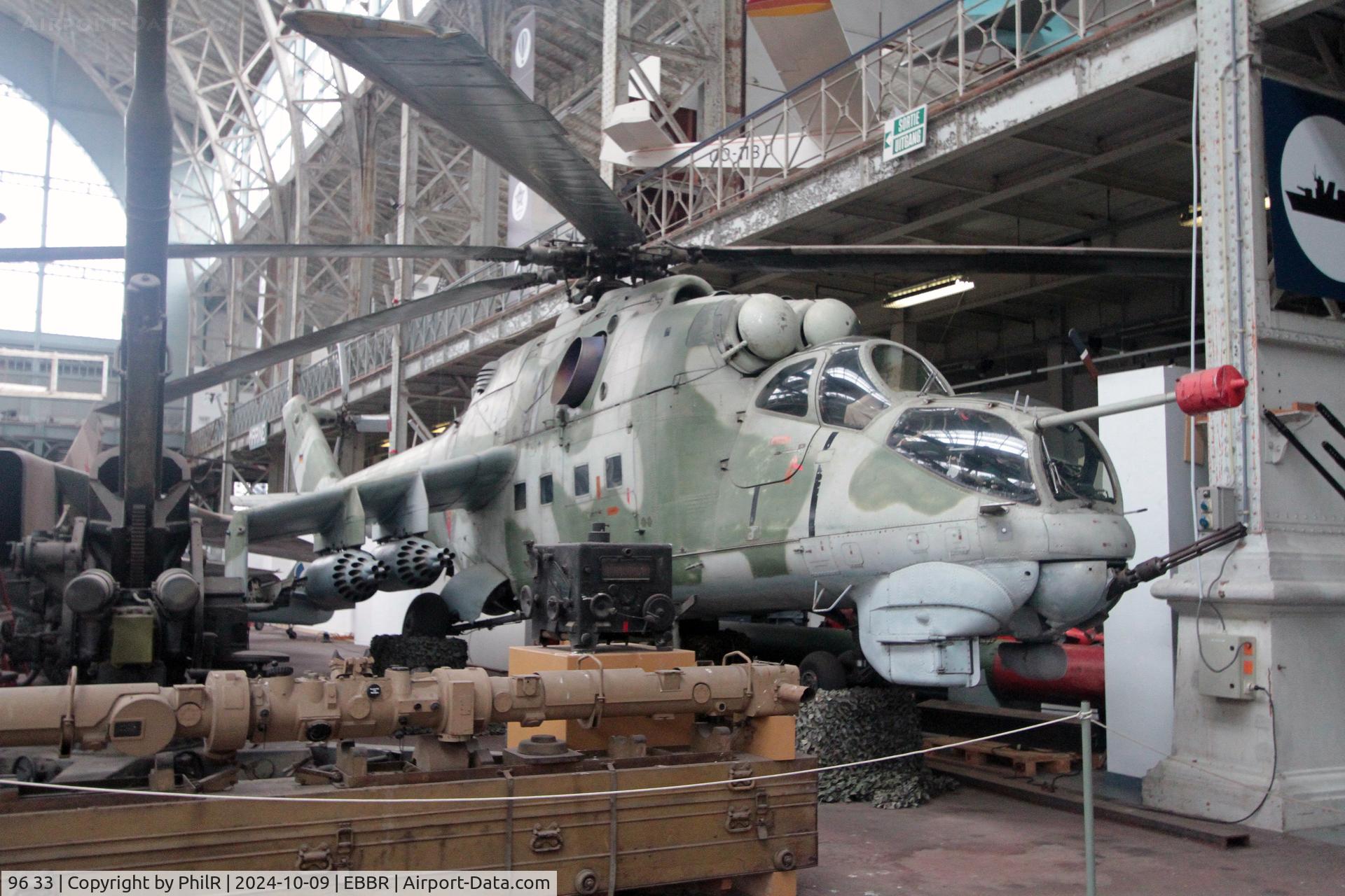 96 33, Mil Mi-24D Hind, c/n 340273, 96+33 Mil Mi-24D Hind NVA Musée de l'Air de Bruxelles 
