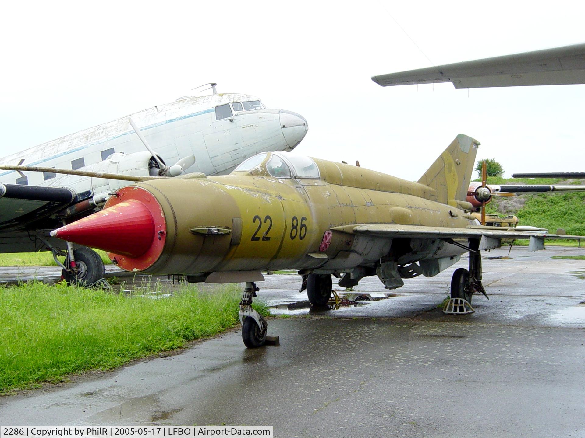 2286, 1968 Mikoyan-Gurevich MiG-21SPS, c/n 94A6503, 2286 1968 Mig 21M GDR AF TLS 
