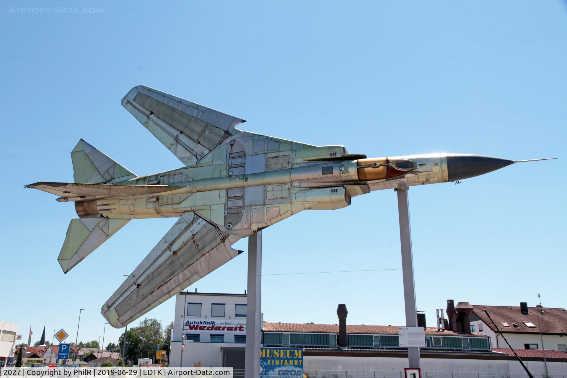 2027, 1968 Mikoyan-Gurevich MiG-21SPS, c/n 94A6503, 2027 MiG-23ML GDR AF Sinsheim 
