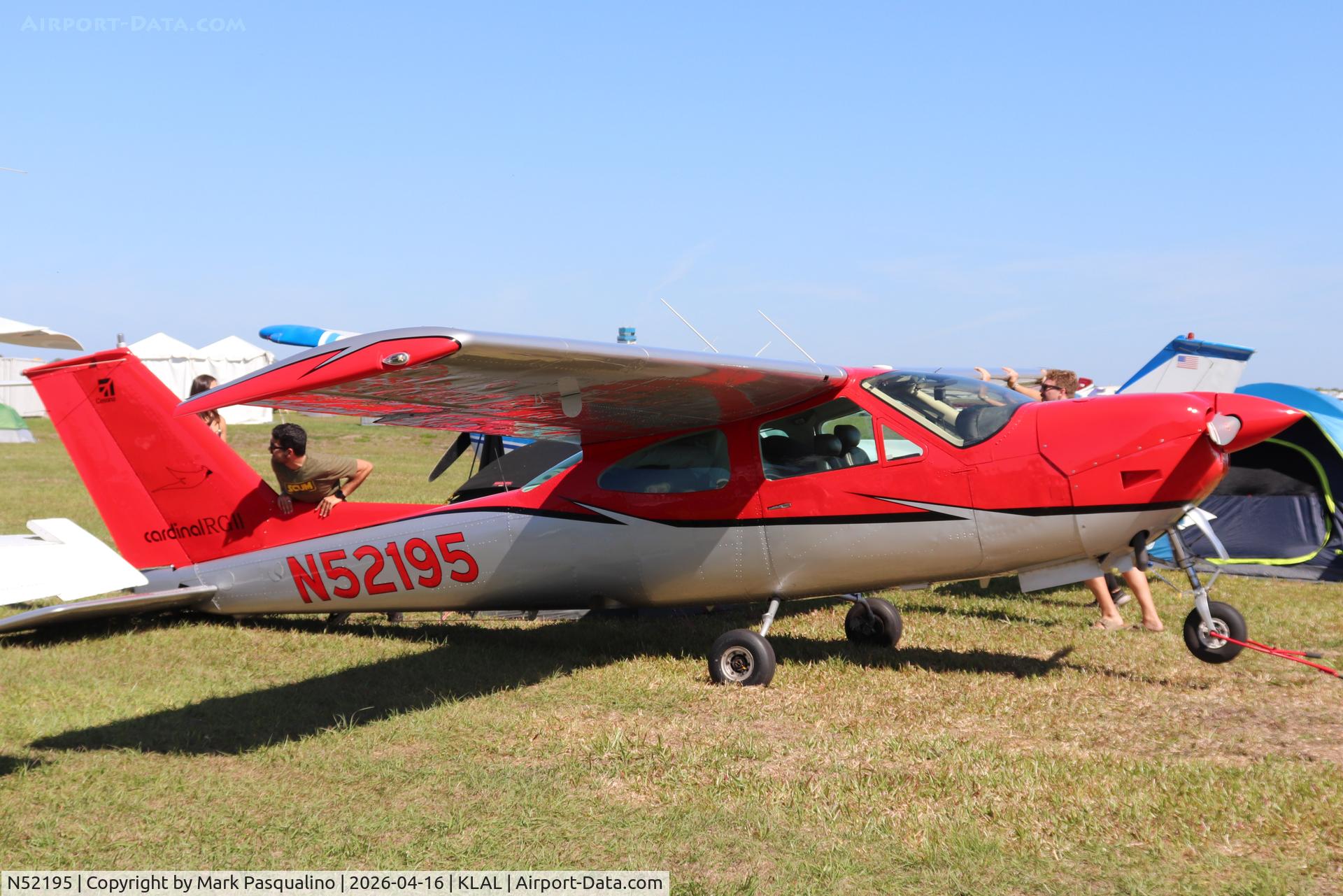 N52195, Cessna 177RG Cardinal C/N 177RG1191, Cessna 177RG