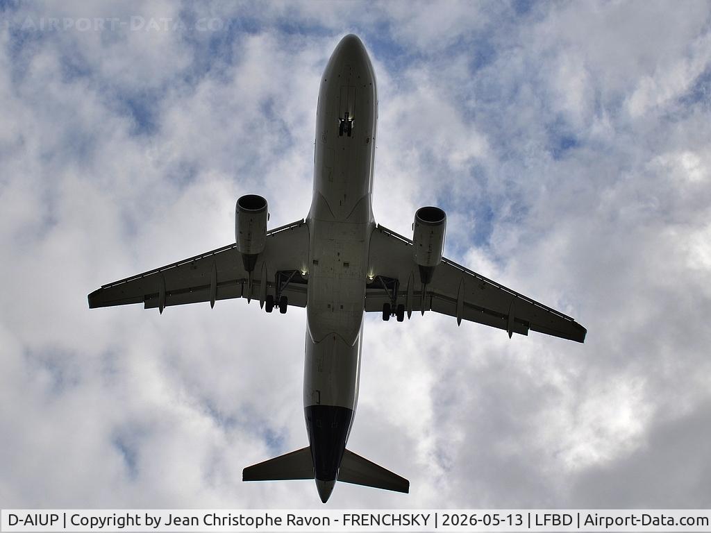 D-AIUP, 2015 Airbus A320-214 C/N 6807, Munich (MUC)	Bordeaux (BOD)	LH2258