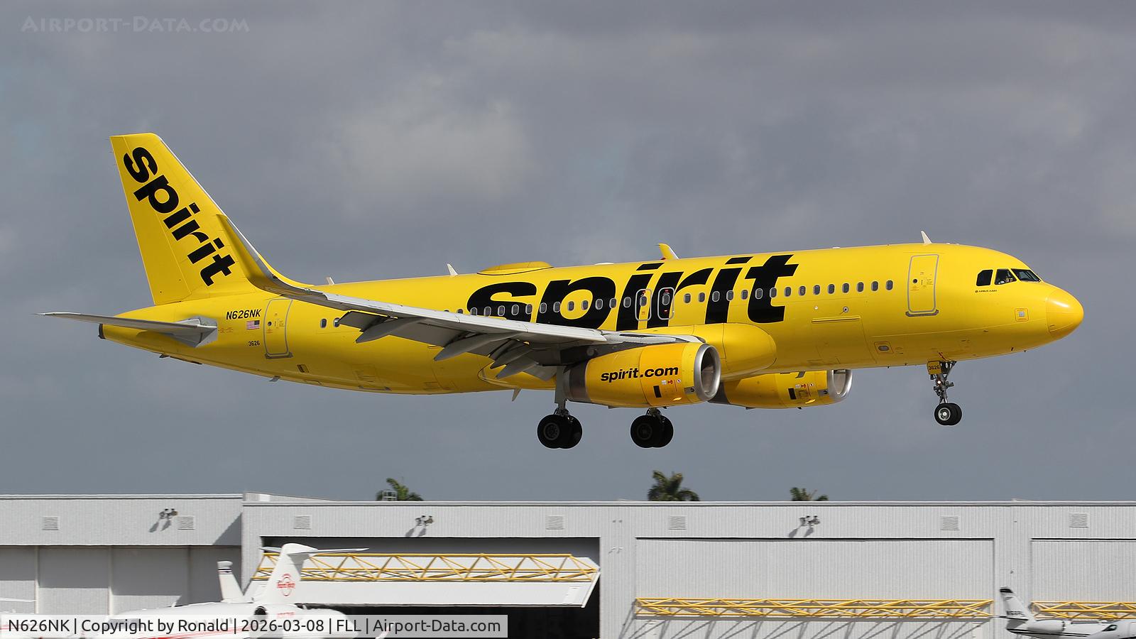 N626NK, 2014 Airbus A320-232 C/N 5999, at fll