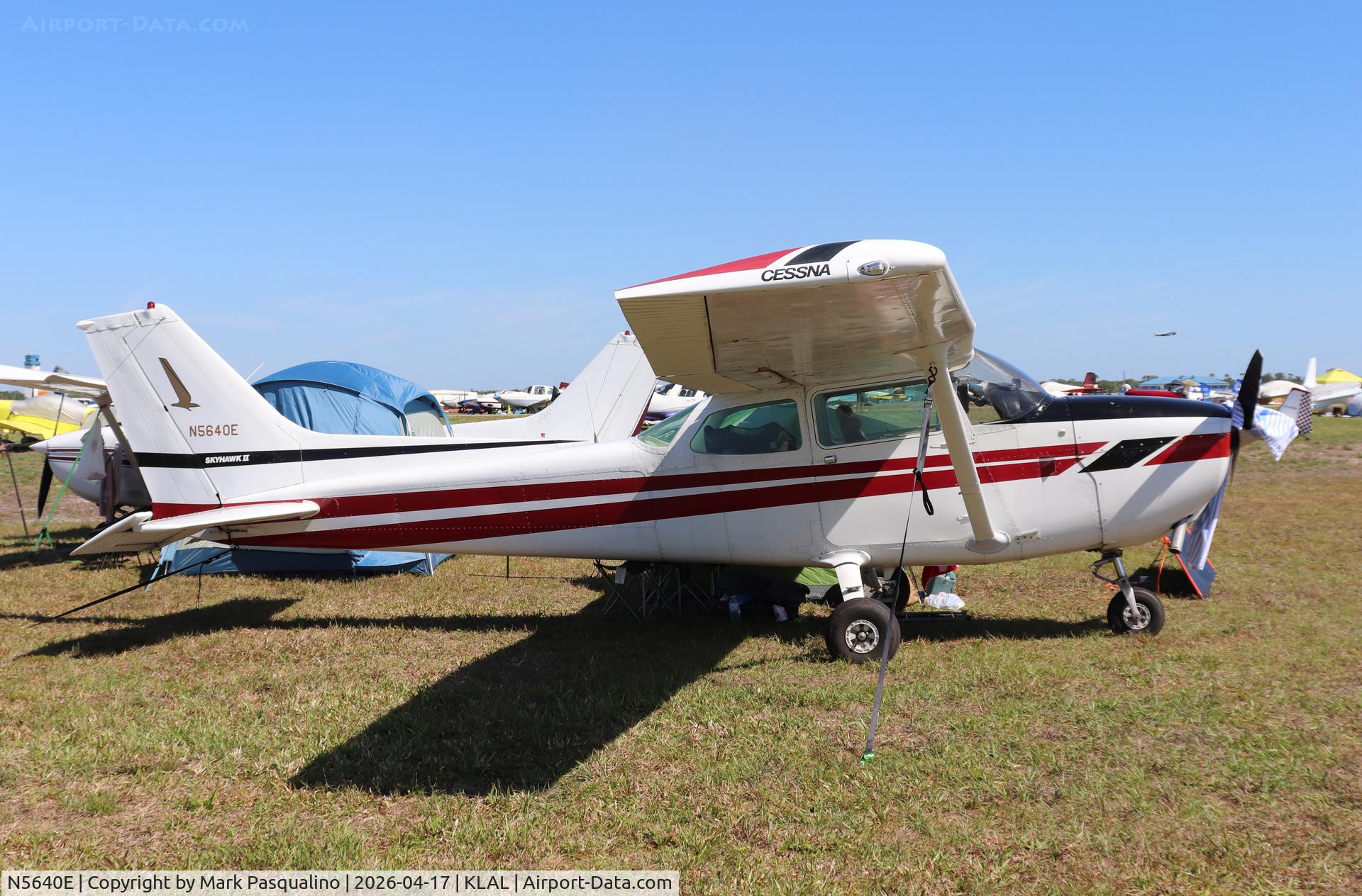 N5640E, 1978 Cessna 172N C/N 17271909, Cessna 172N