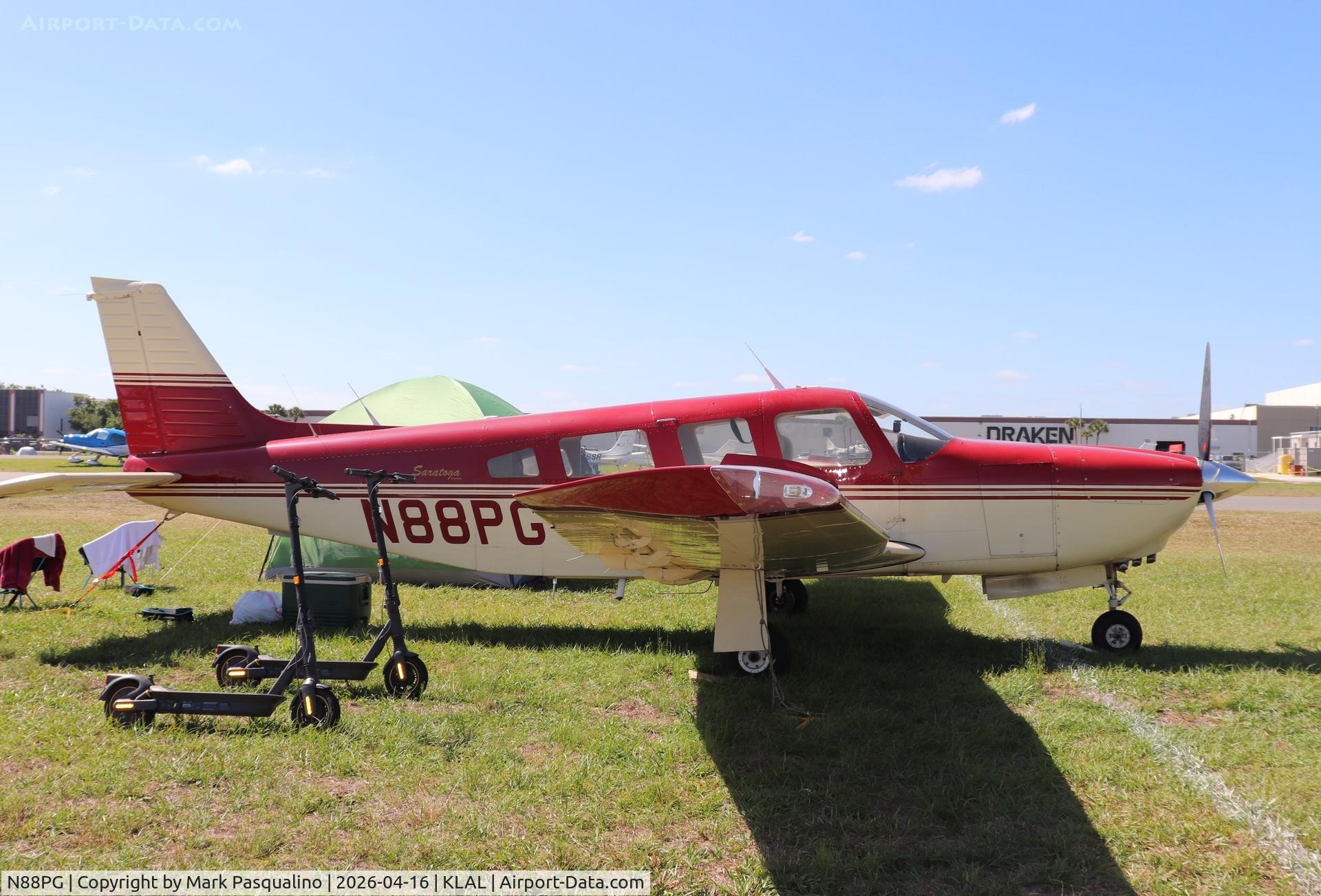 N88PG, 1980 Piper PA-32R-301, c/n 32R-8013060, Piper PA-32R-301